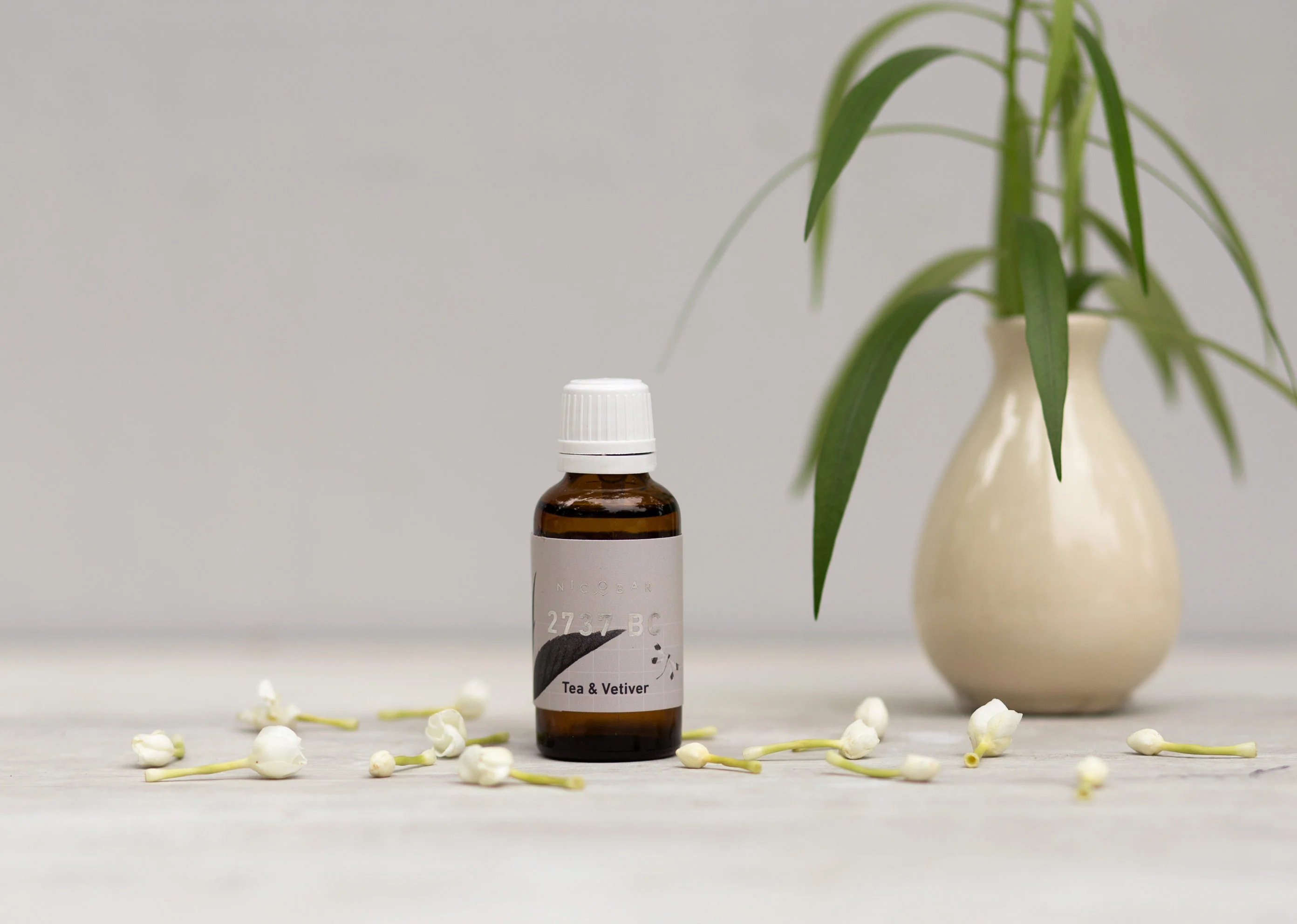 2737 BC Fragrance Vial - Image 3