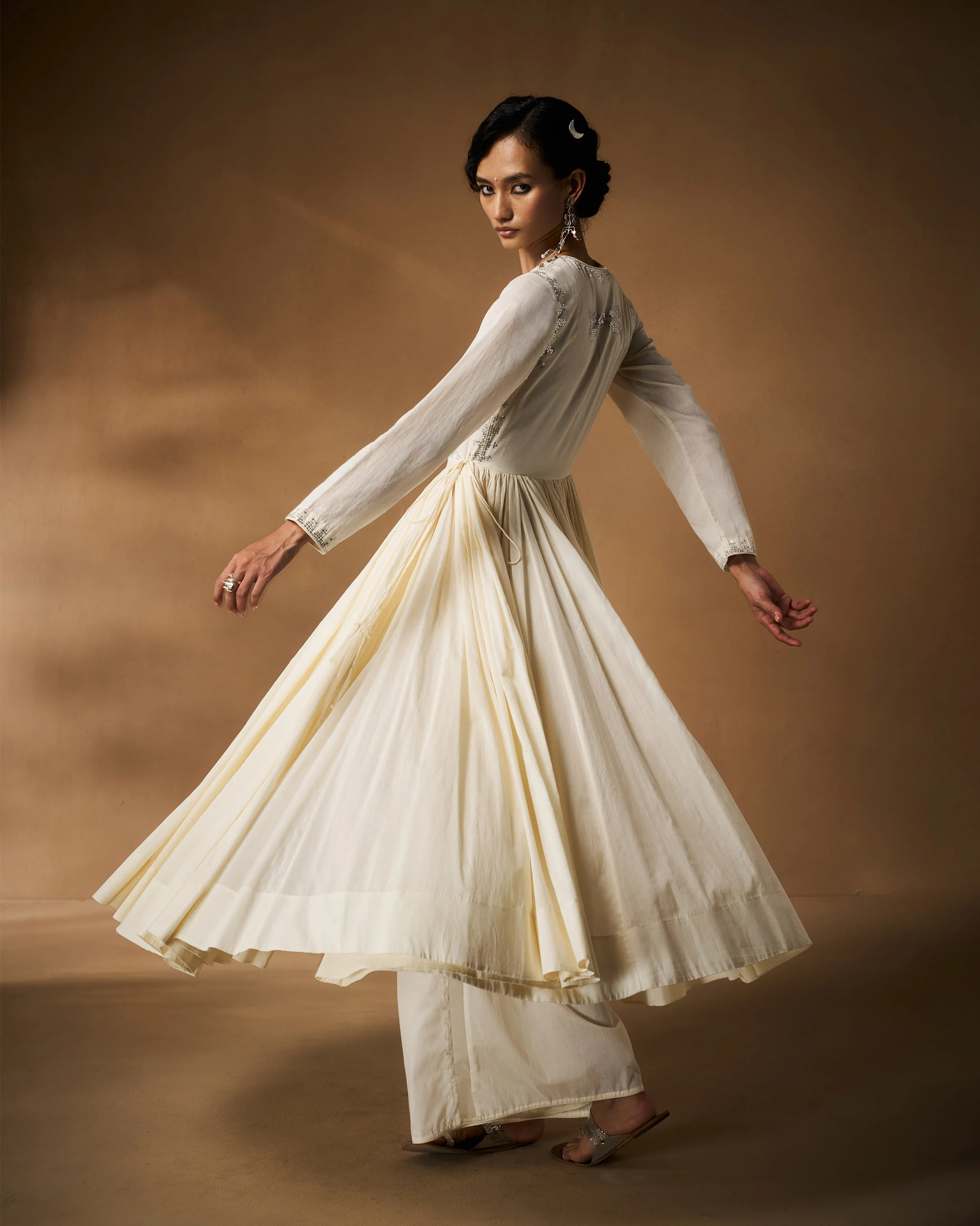 Aafreen Angrakha - Ivory Hand Embroidered - Image 8