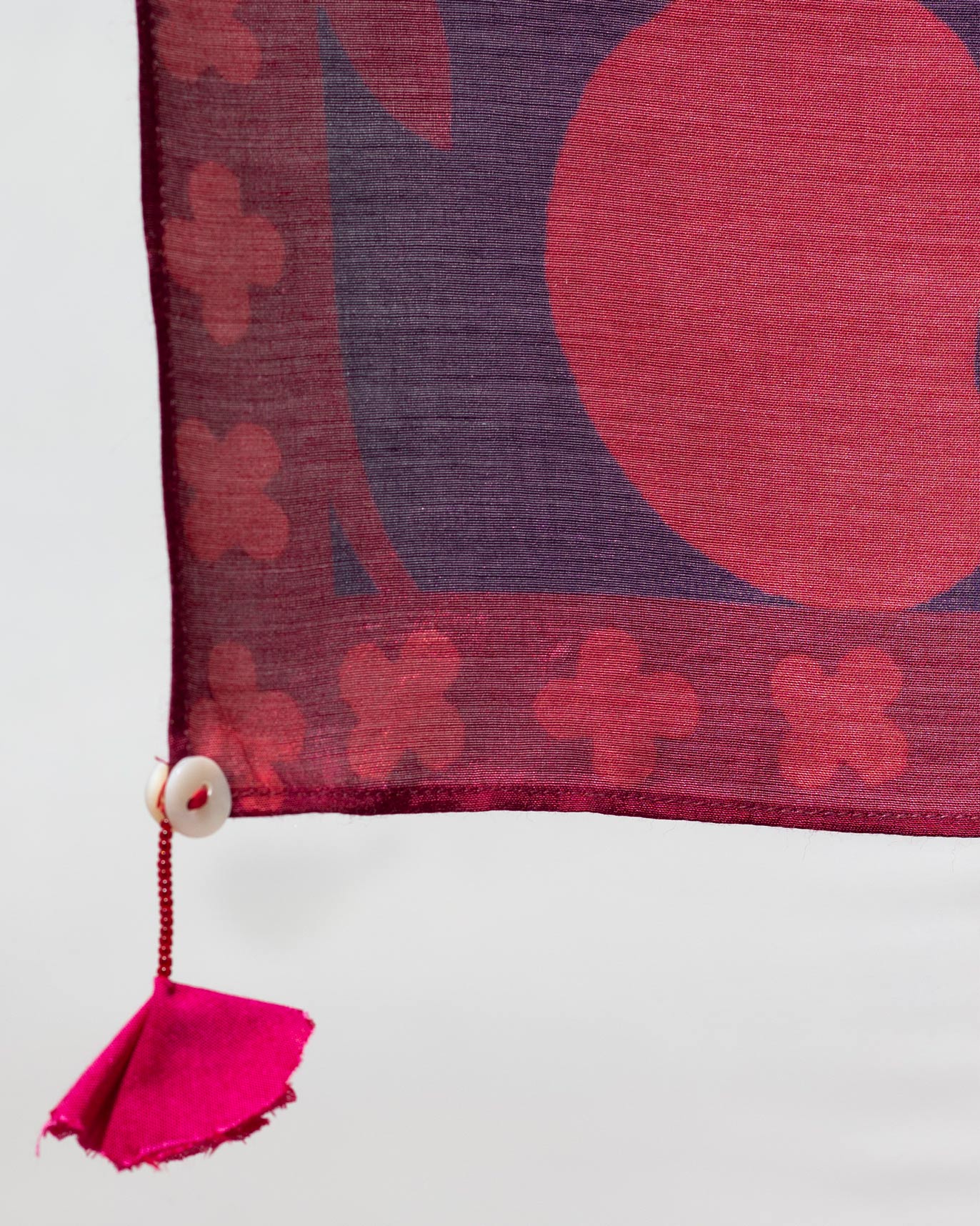 Aamras Scarf - Red - Image 2