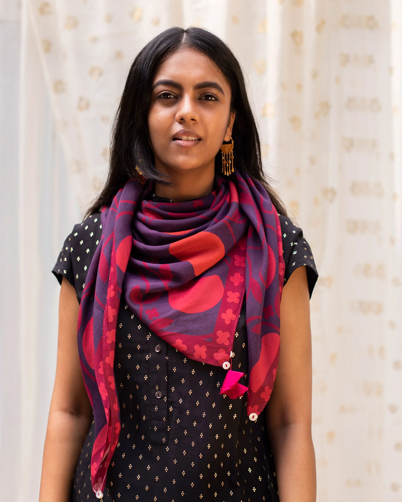 Aamras Scarf - Red - Image 3