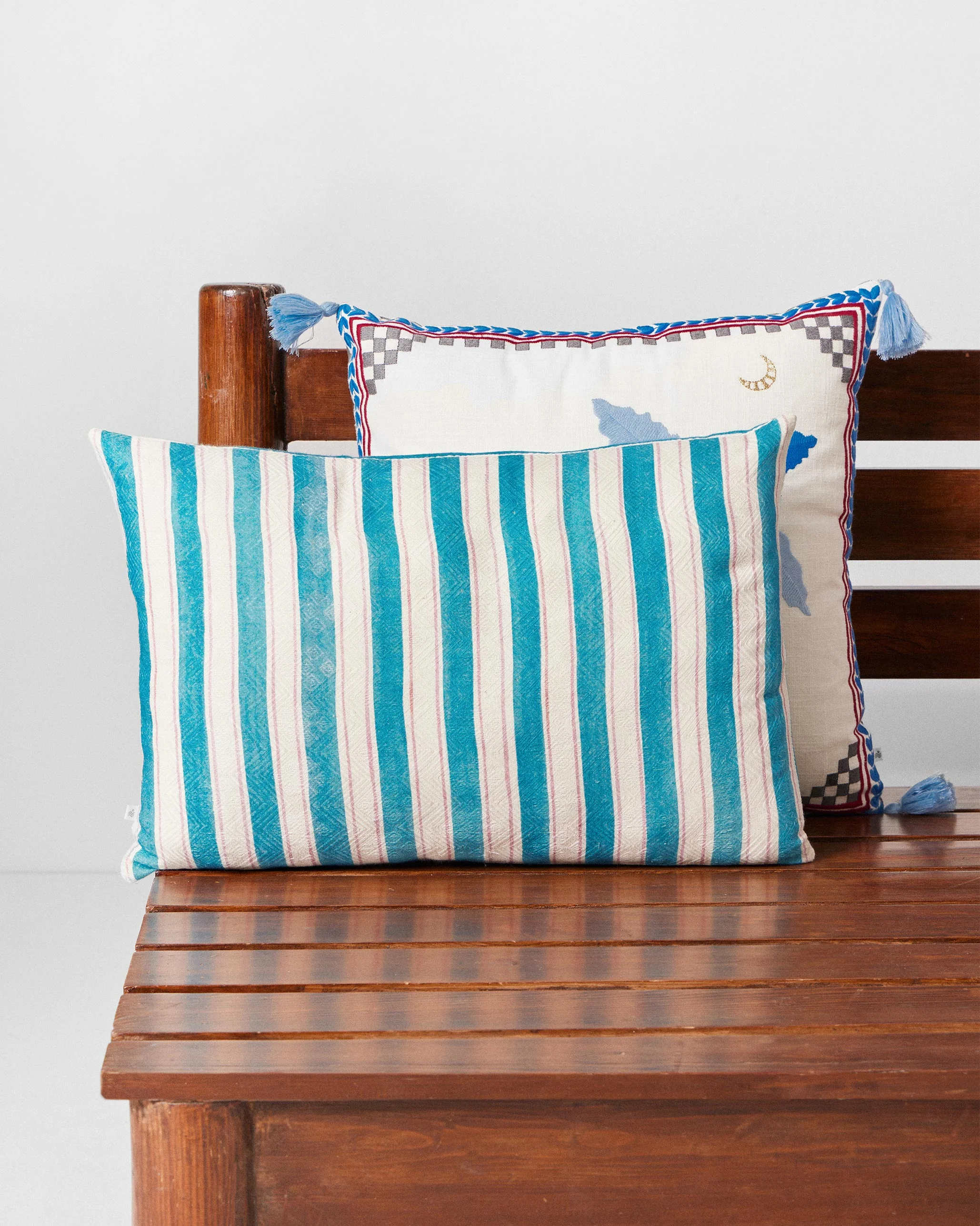 Aaranya Cushion Cover - Image 2