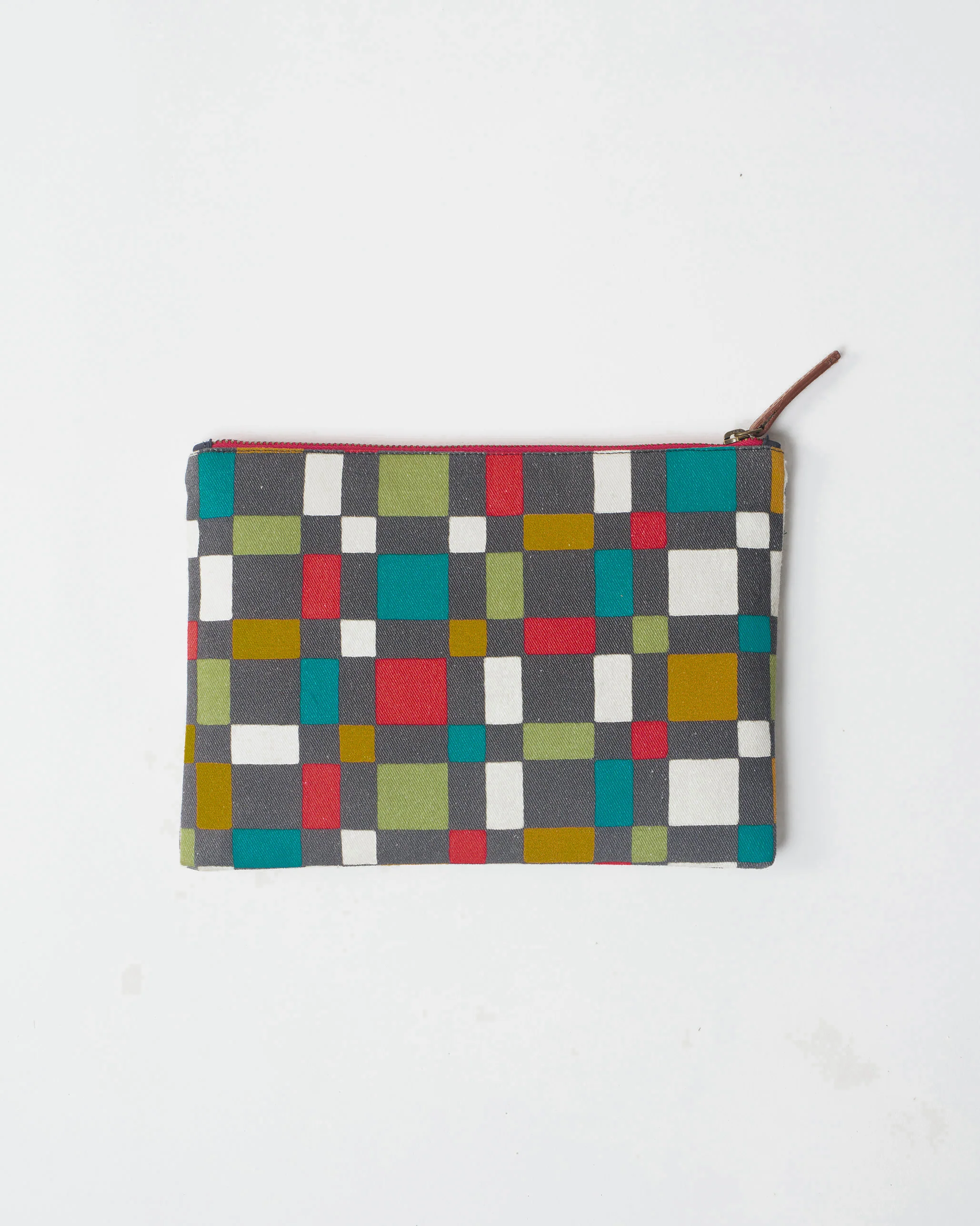 Abstract Heart Pouch - Multicolor - Image 3
