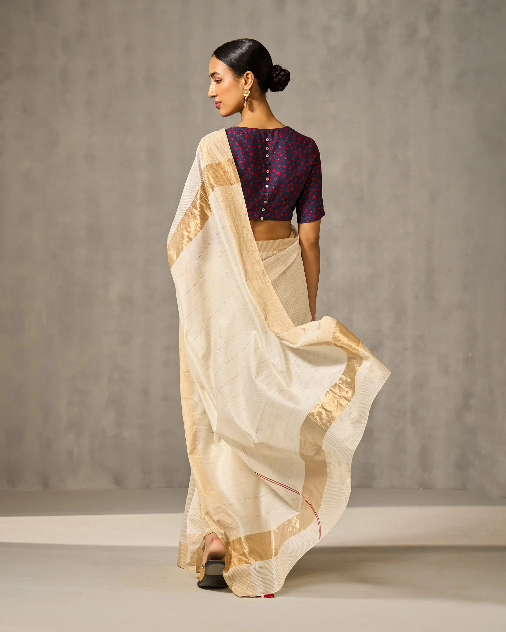 Aheli Sari - Ivory & Gold Checks - Image 4