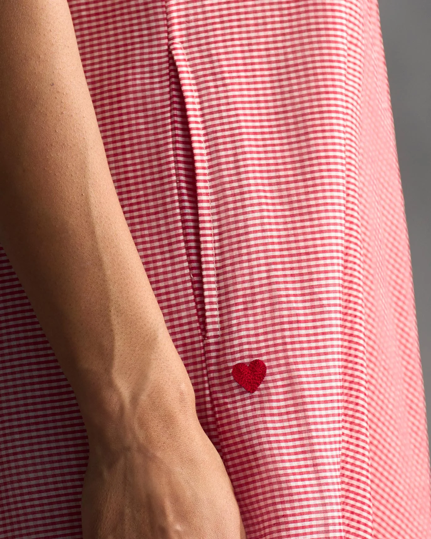 Akira Twistback Dress - Red & White - Image 2
