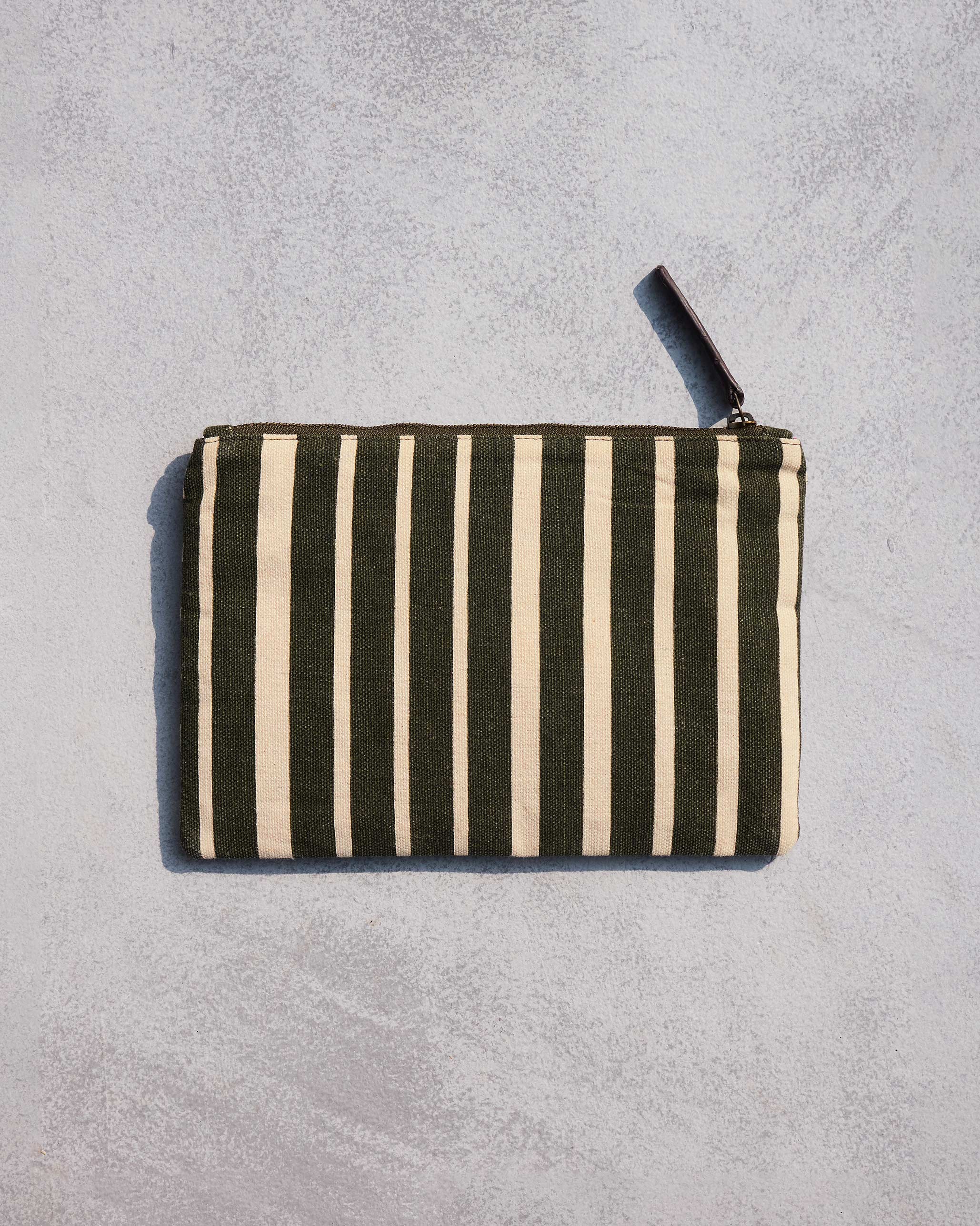 Alphabet D Pouch - Olive Night - Image 4