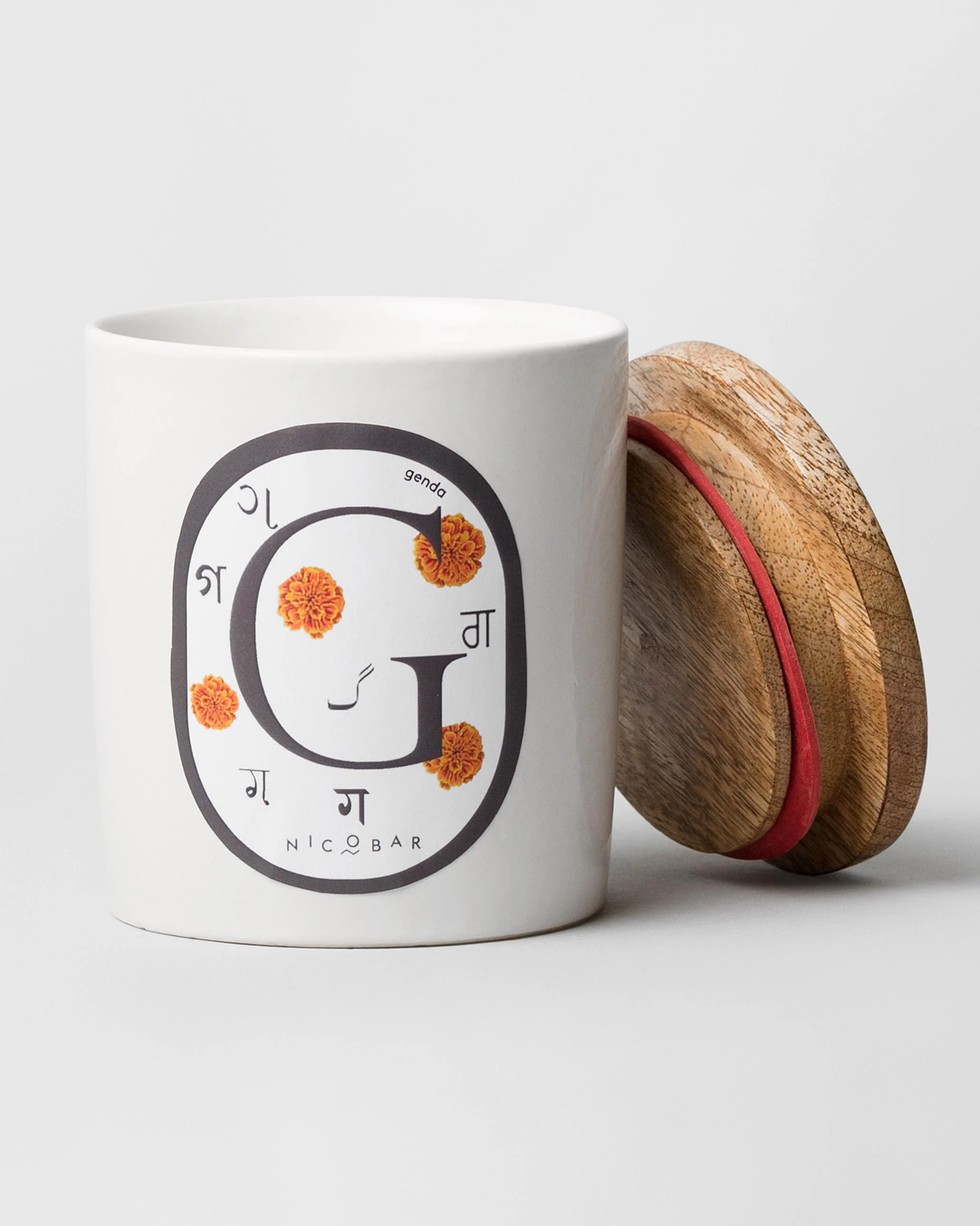 Alphabet G Candle - Image 2
