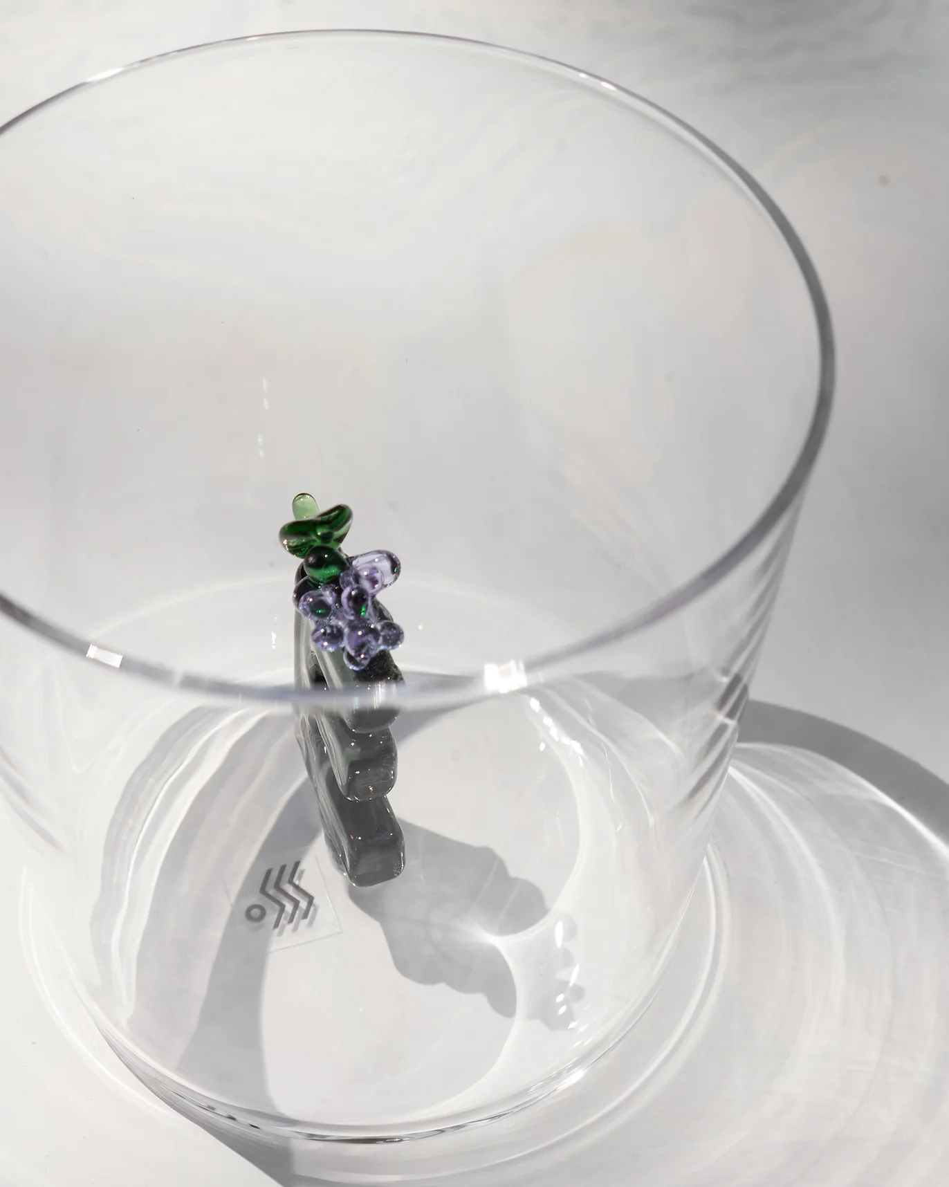 Alphabet Glass - E - Image 2