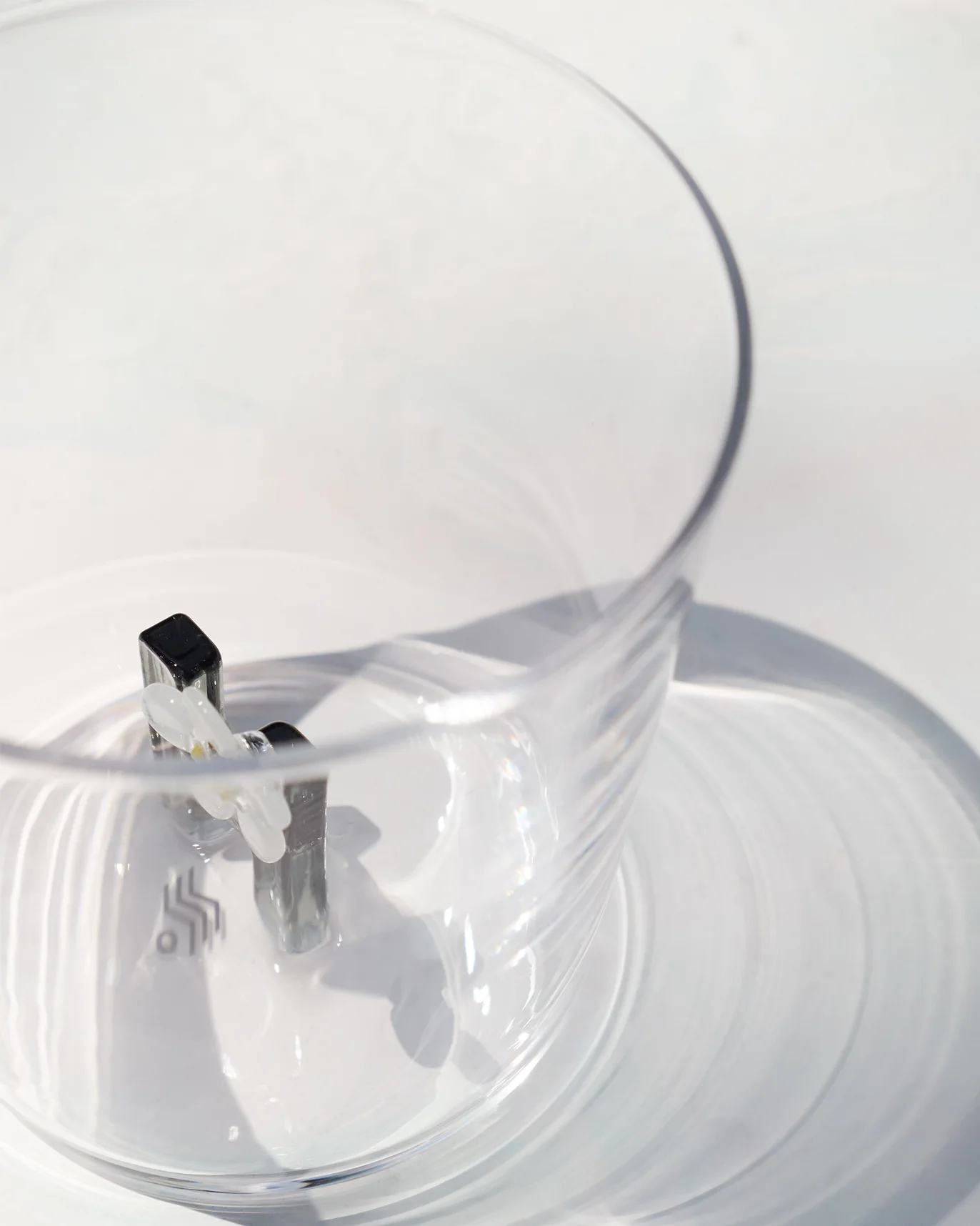 Alphabet Glass - H - Image 2