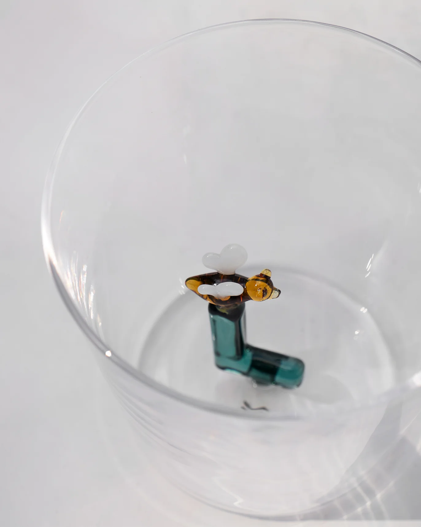 Alphabet Glass - L - Image 2