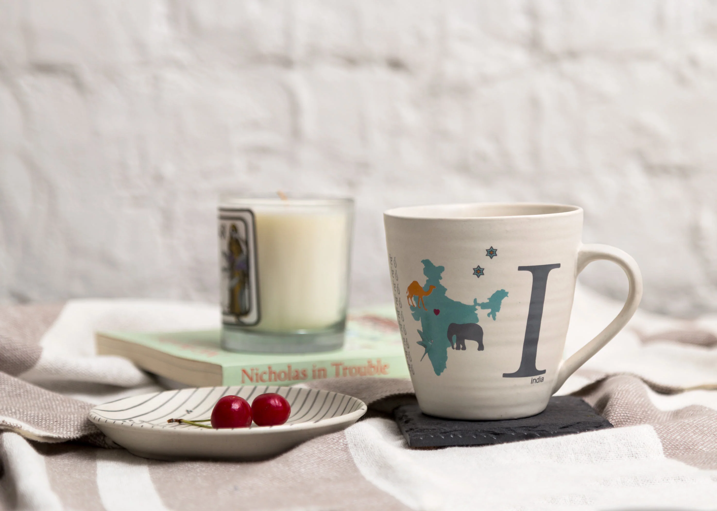 Alphabet I Mug - Stoneware - Image 3