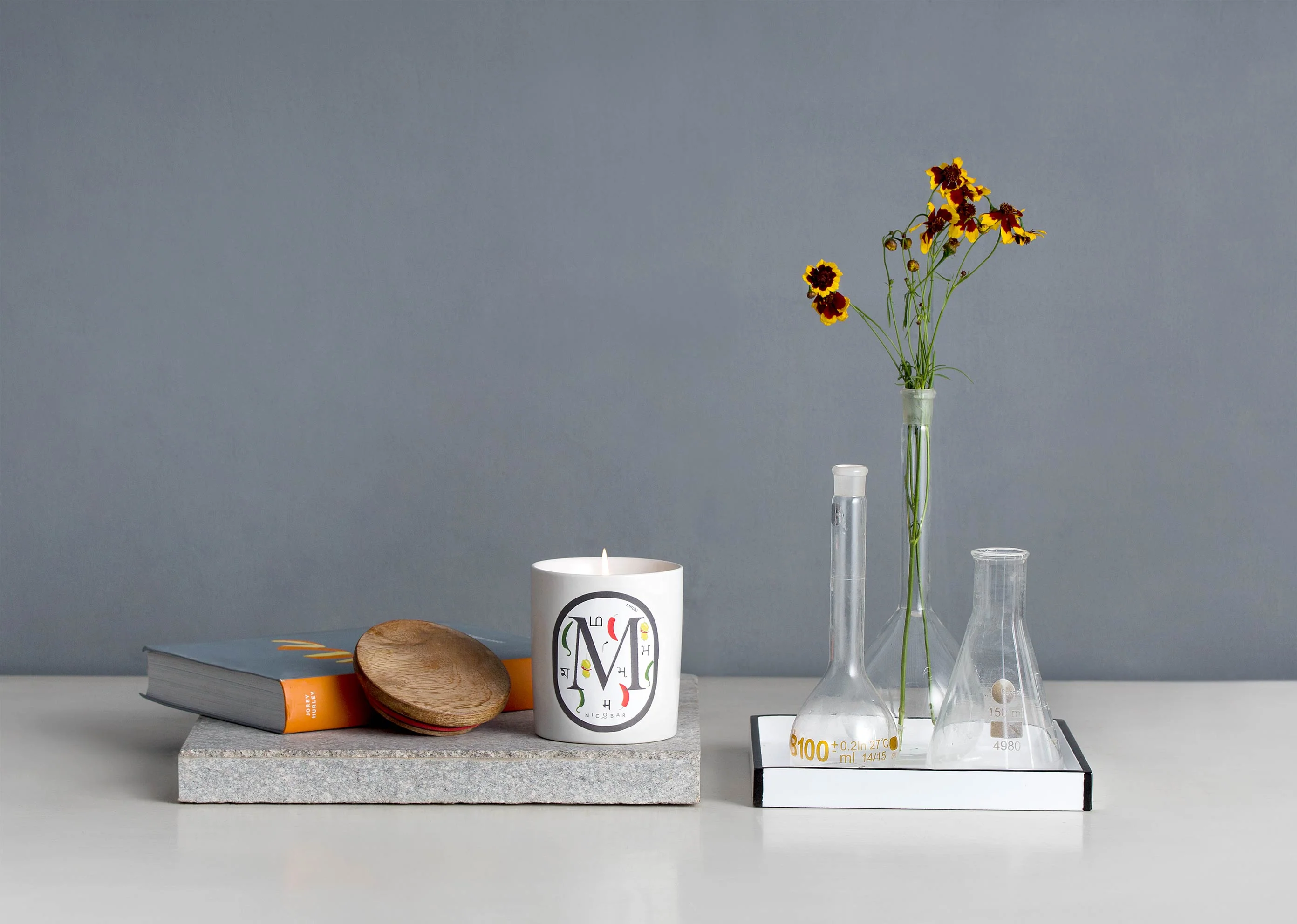 Alphabet M Candle - Image 3