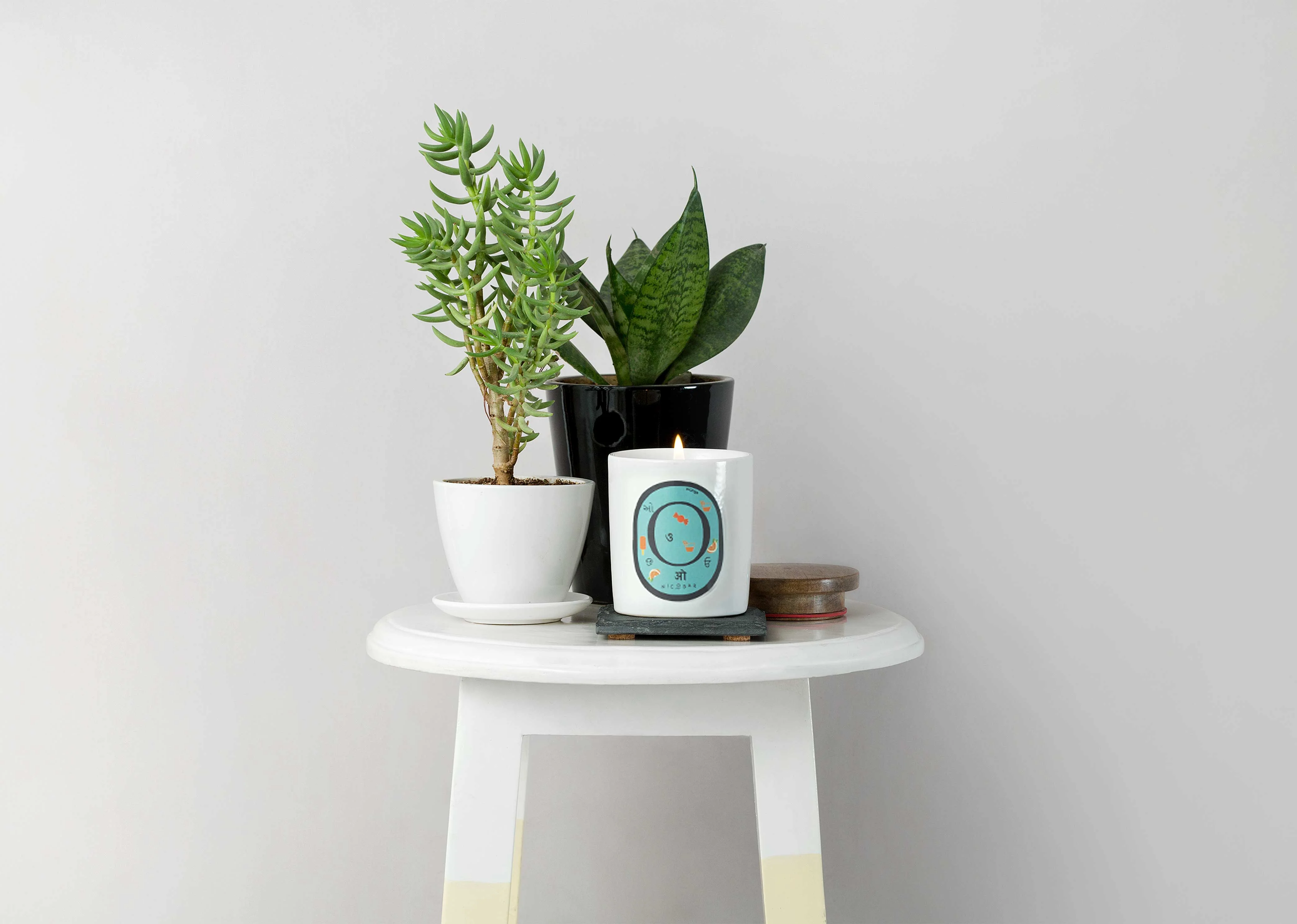 Alphabet O Candle - Image 3