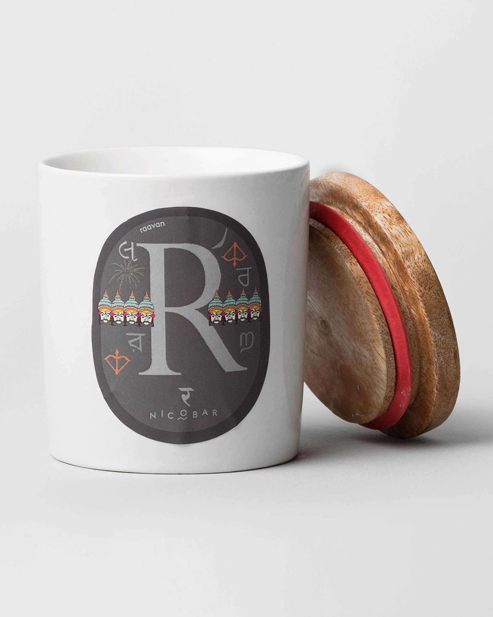 Alphabet R Candle - Image 2