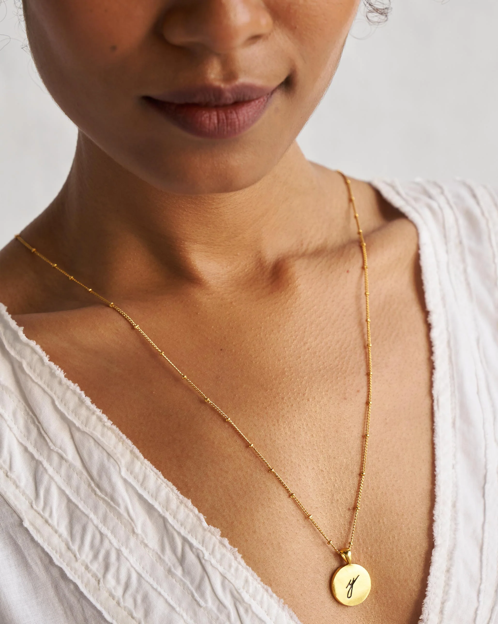 Alphabet Y Charm- Black & Gold - Image 3