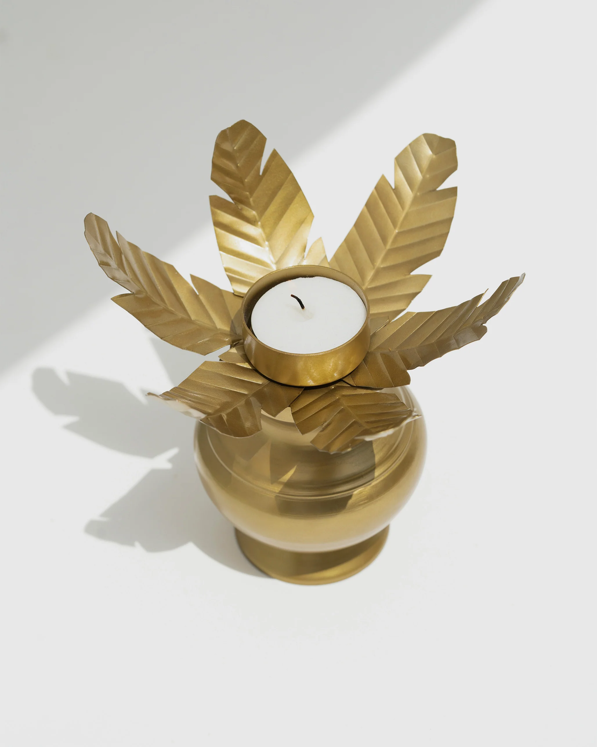 Alpine Vase & Tealight Holder - Image 3