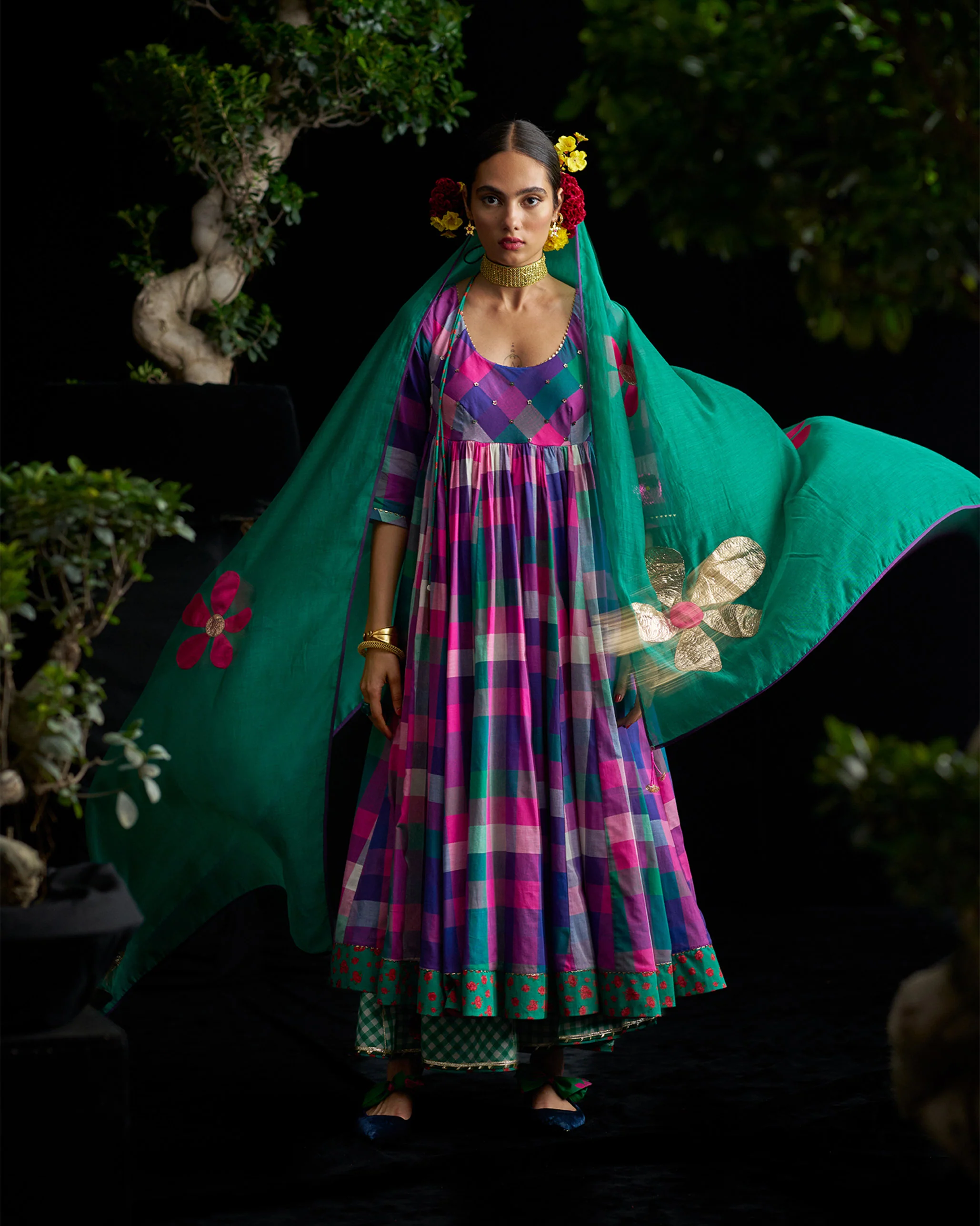 Amara Dupatta - Green & Silver Embridered - Image 2