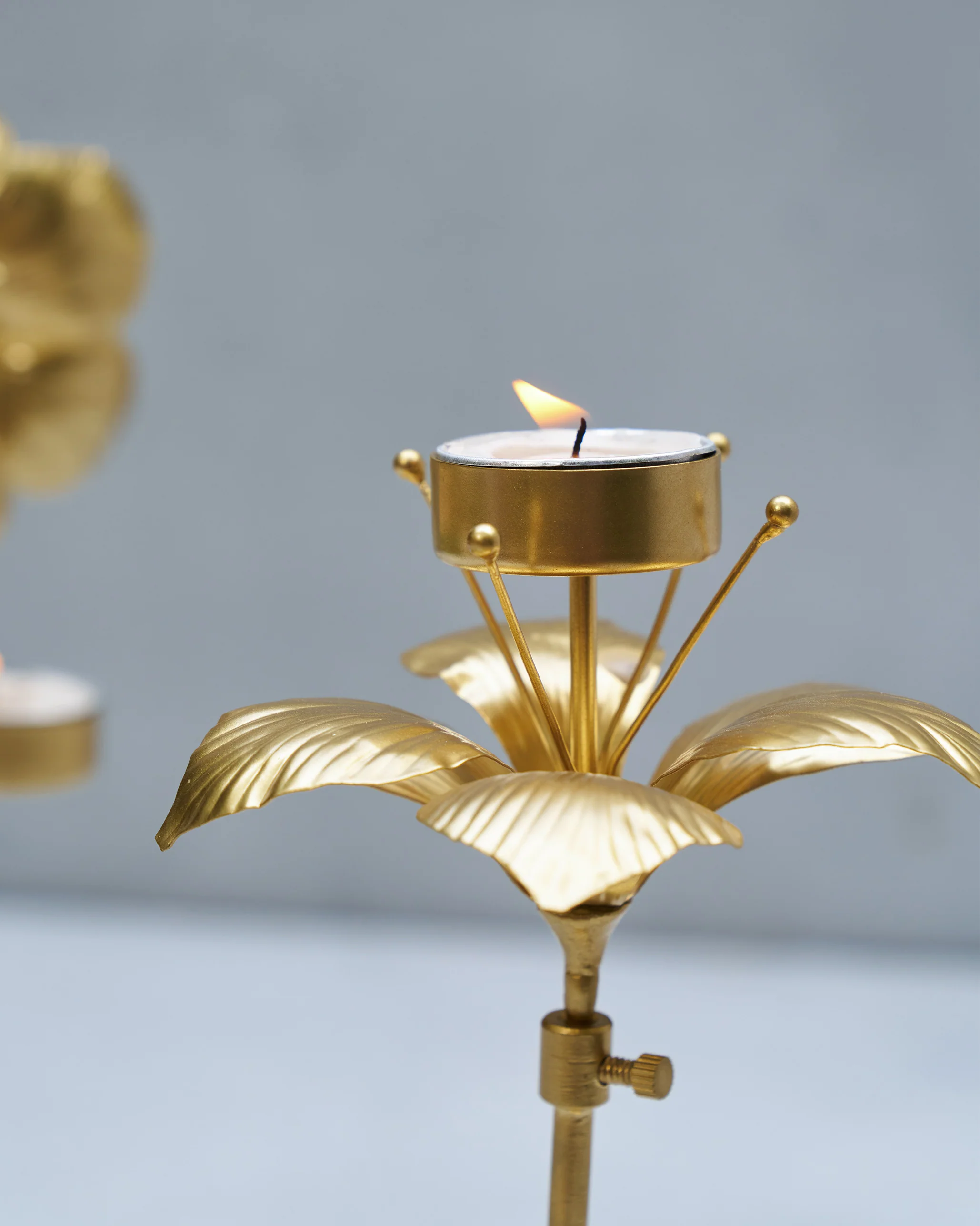 Amaryllis Bloom Tealight Holder - Set of 2 - Image 2