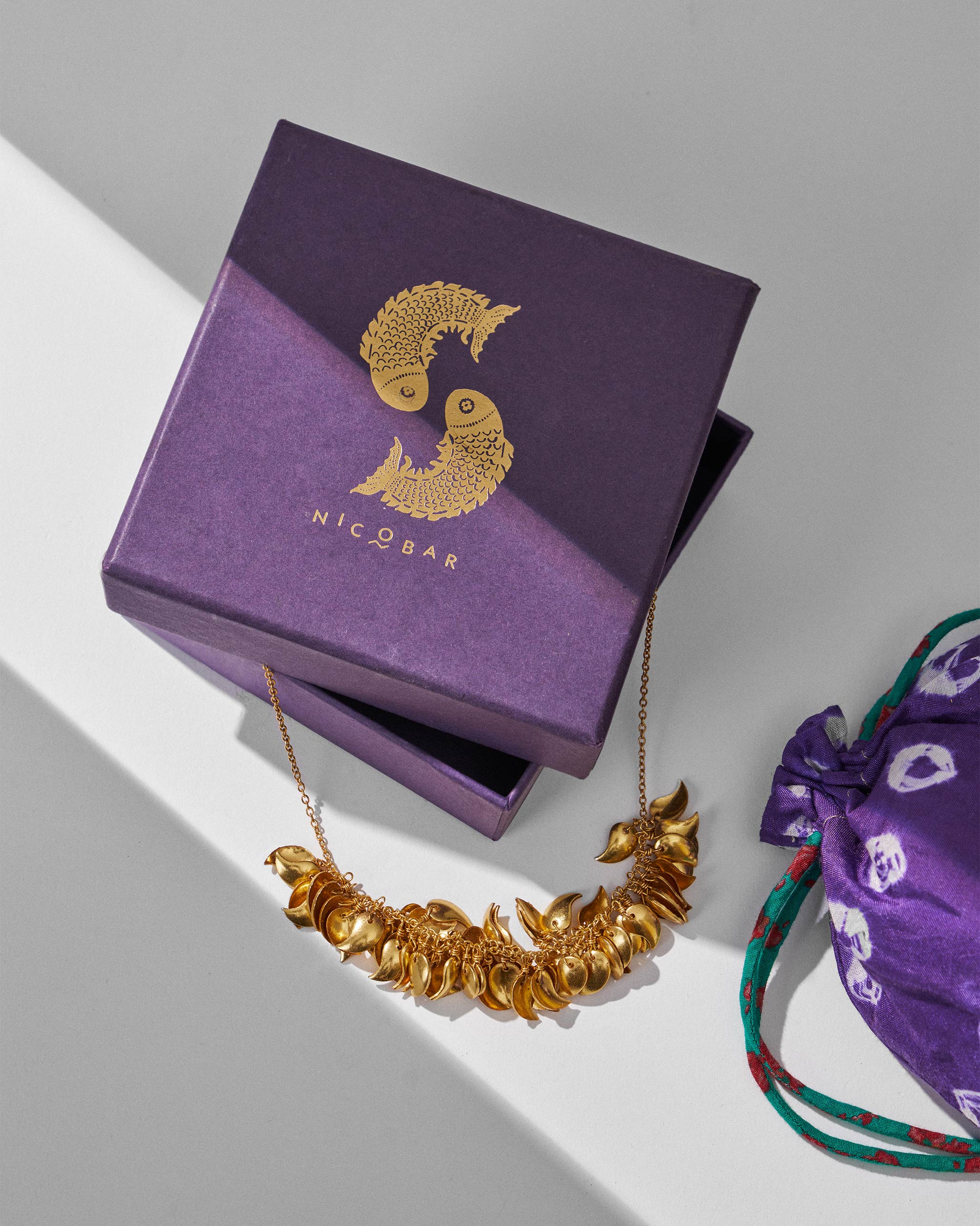 Ambi Necklace - Gold - Image 7
