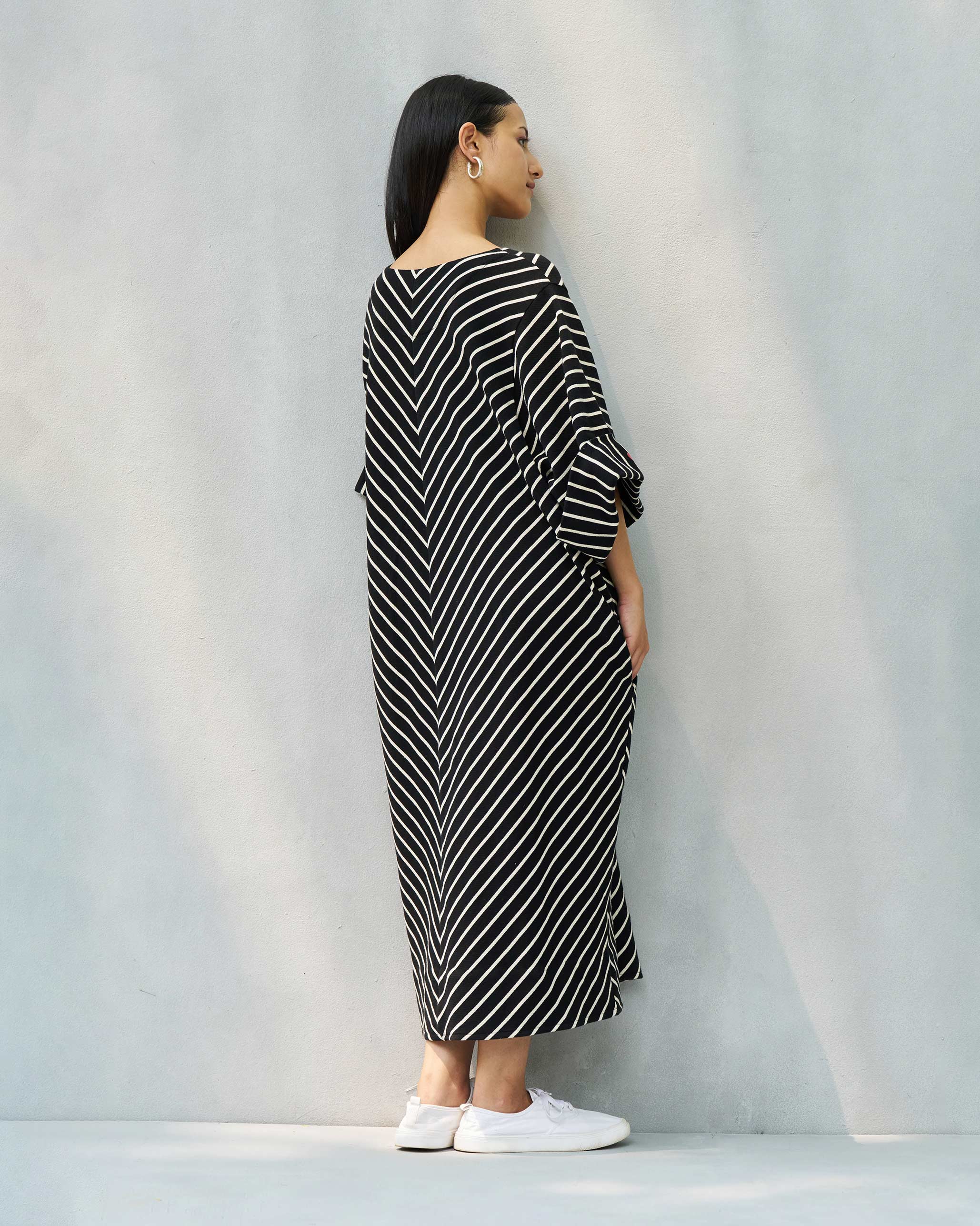 Amelia Kaftan - Black & Beige - Image 5