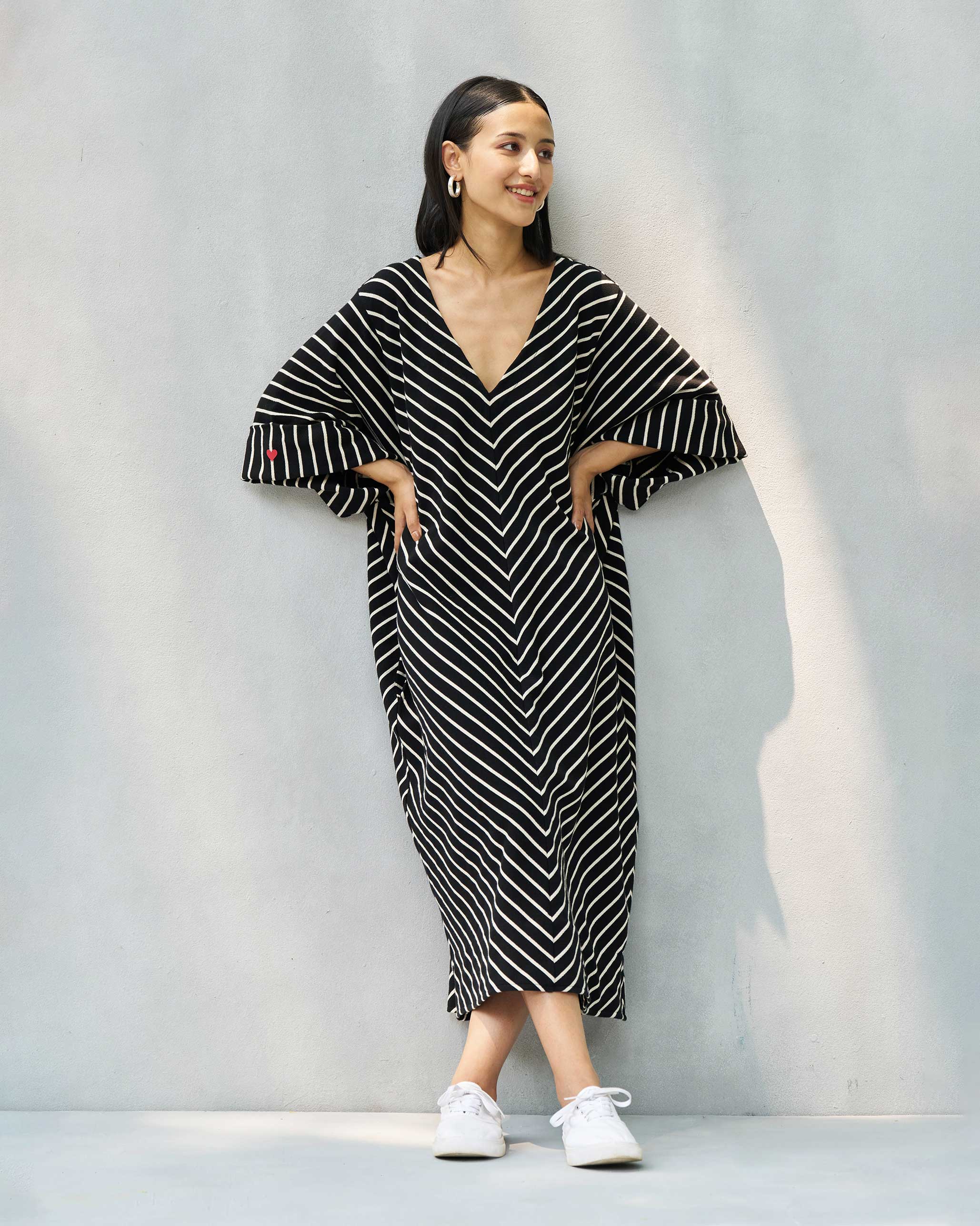 Amelia Kaftan - Black & Beige - Image 6