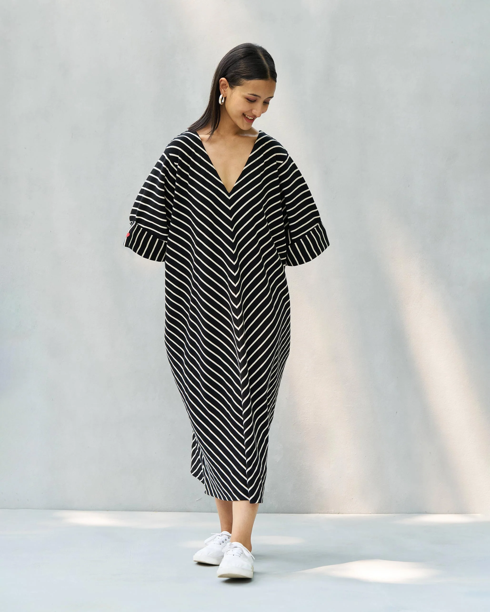 Amelia Kaftan - Black & Beige - Image 7