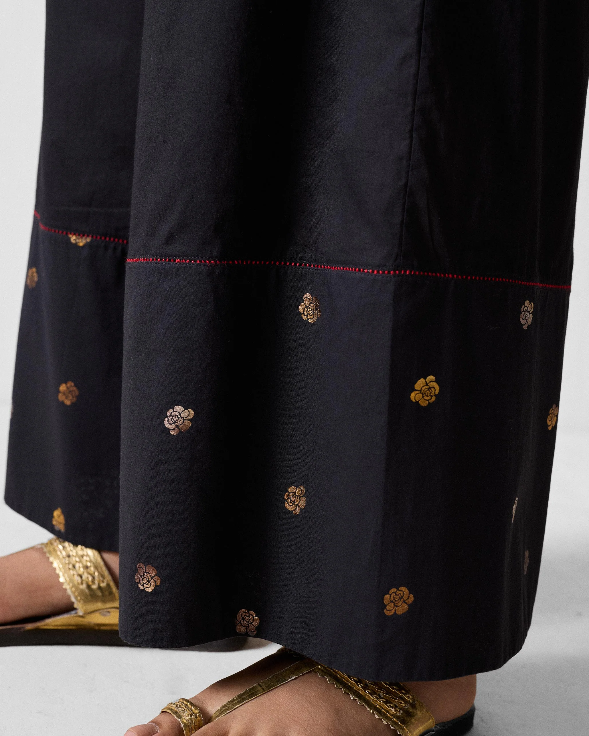 Amer Pyjamas - Black & Gold Printed - Image 2