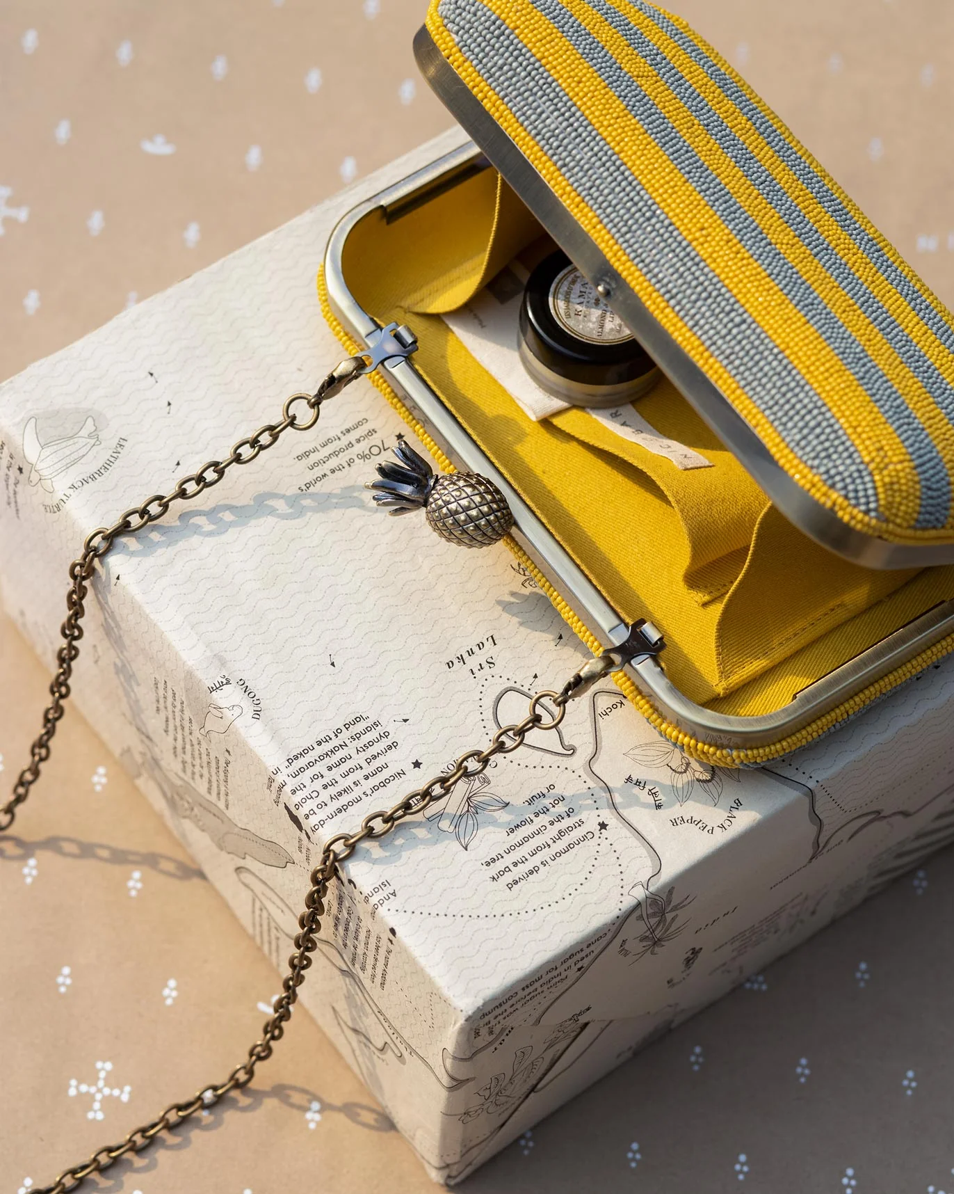 Ananas Clutch - Yellow & Grey Stripes - Image 2