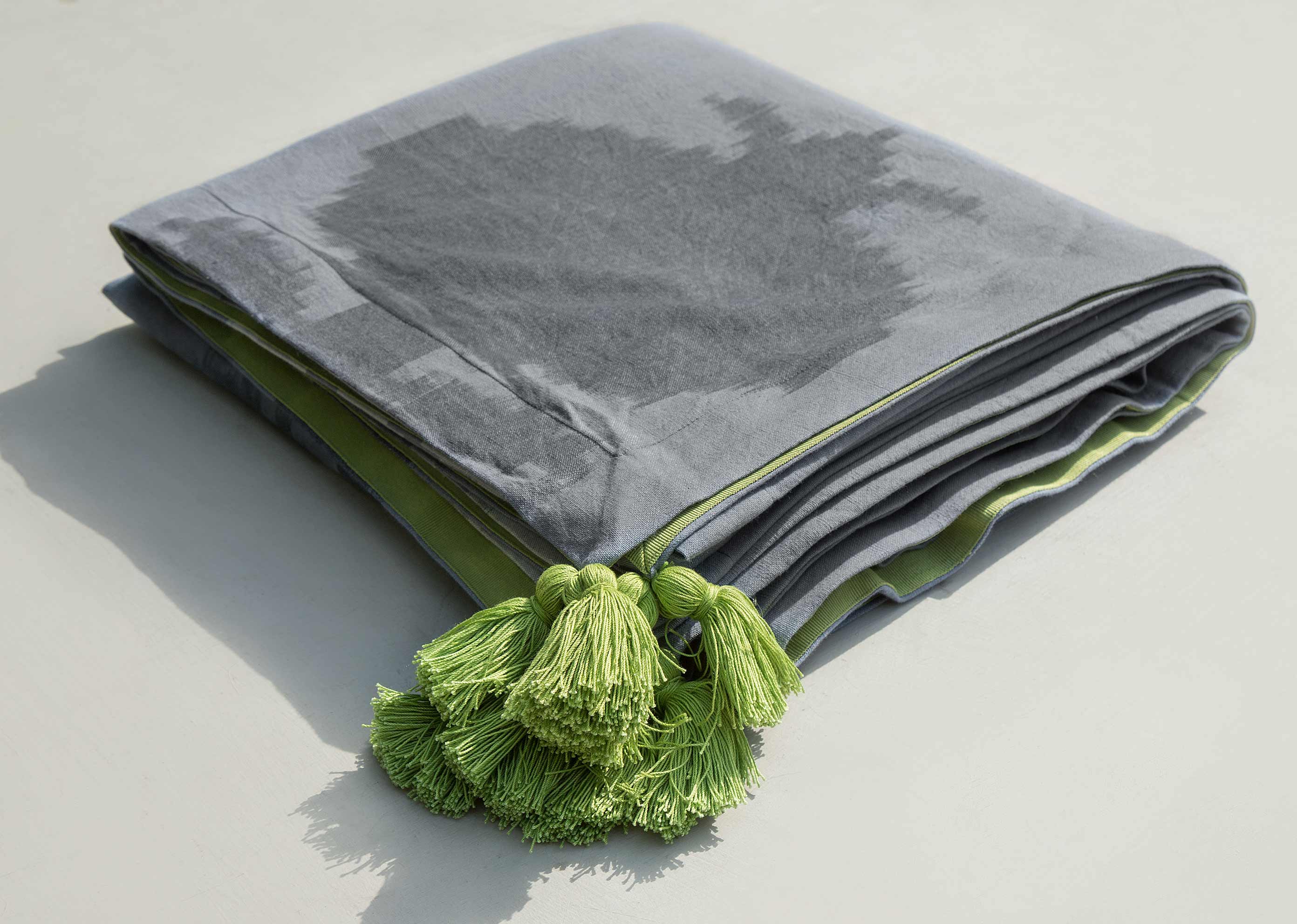 Anar Bed Cover - Charcoal - Image 3