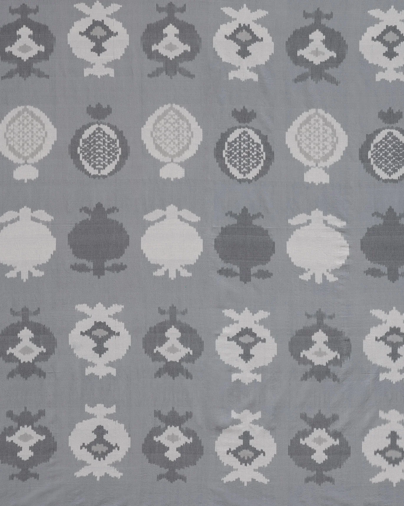 Anar Bed Cover - Charcoal - Image 4