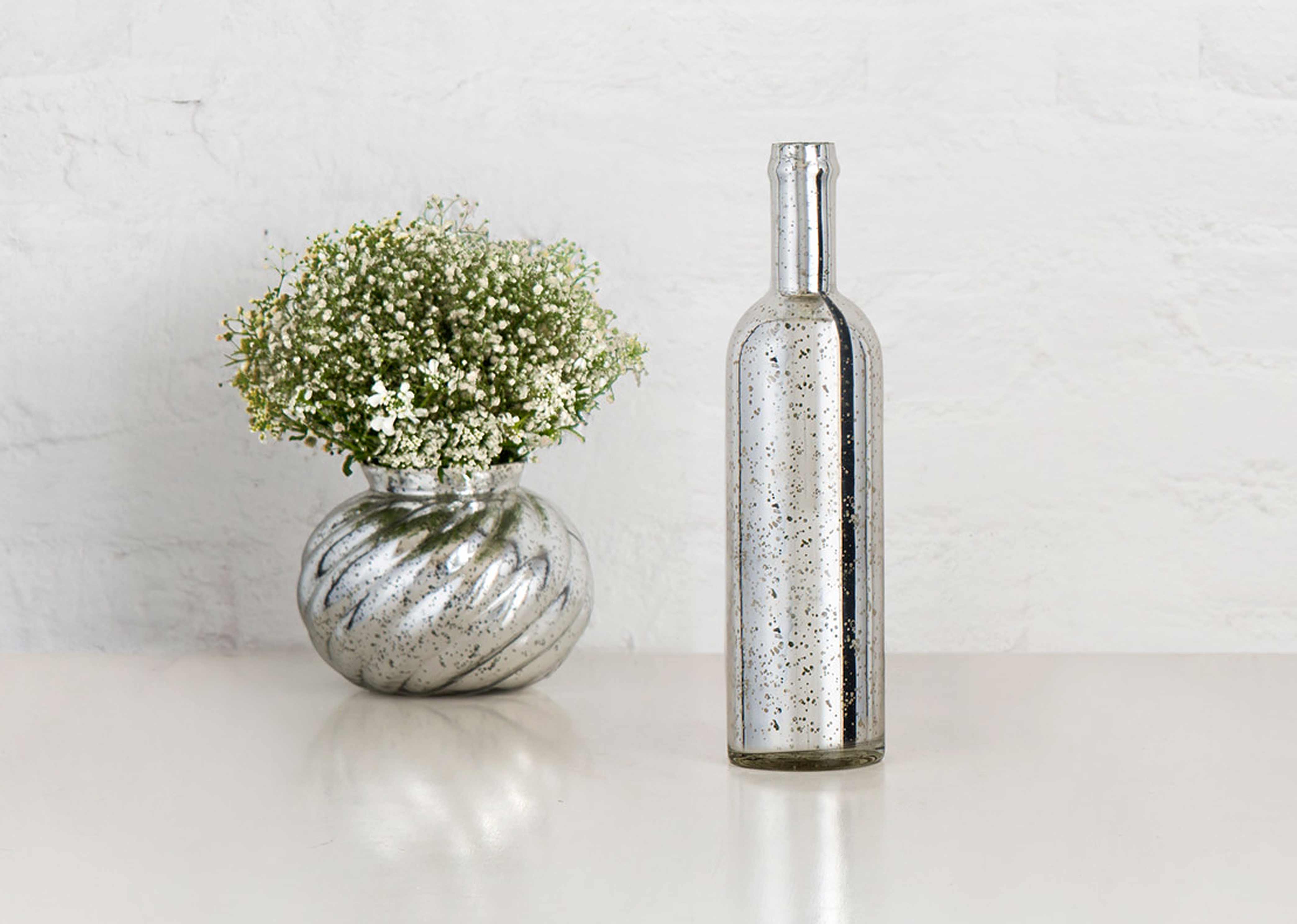 Andromeda Bottle Vase - Image 3