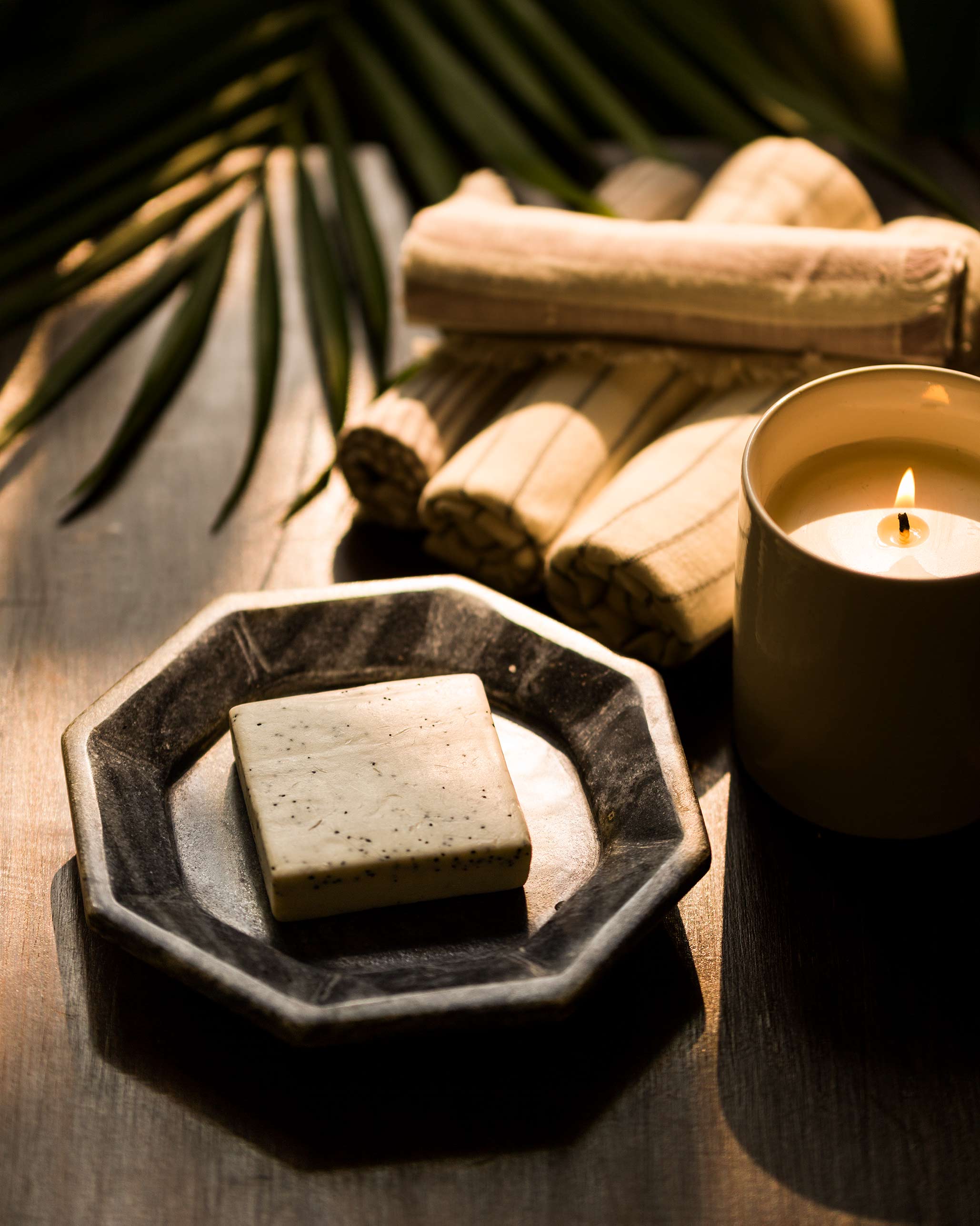 Anise Marble Salver - Image 4