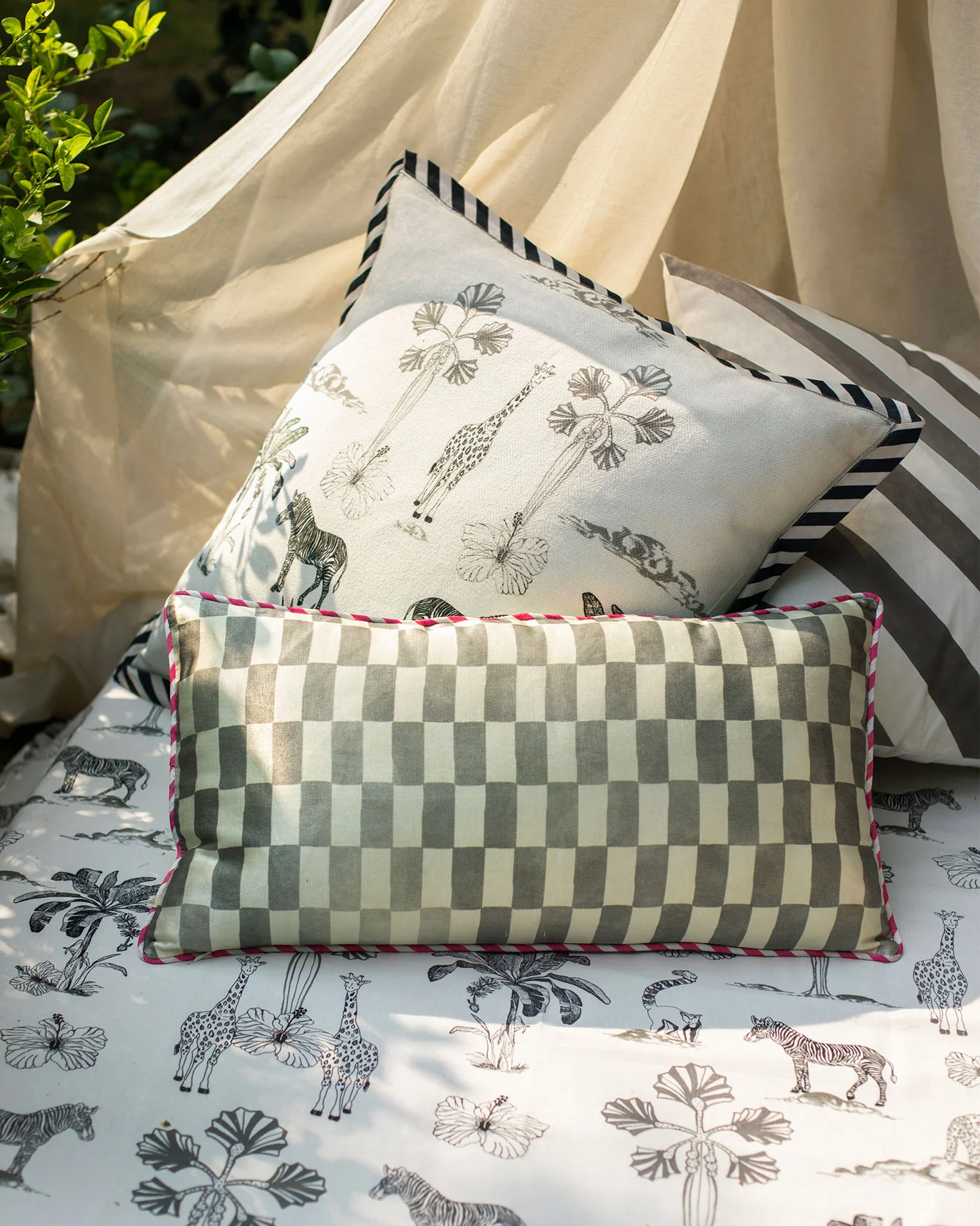 Areca Cushion Cover - Image 3