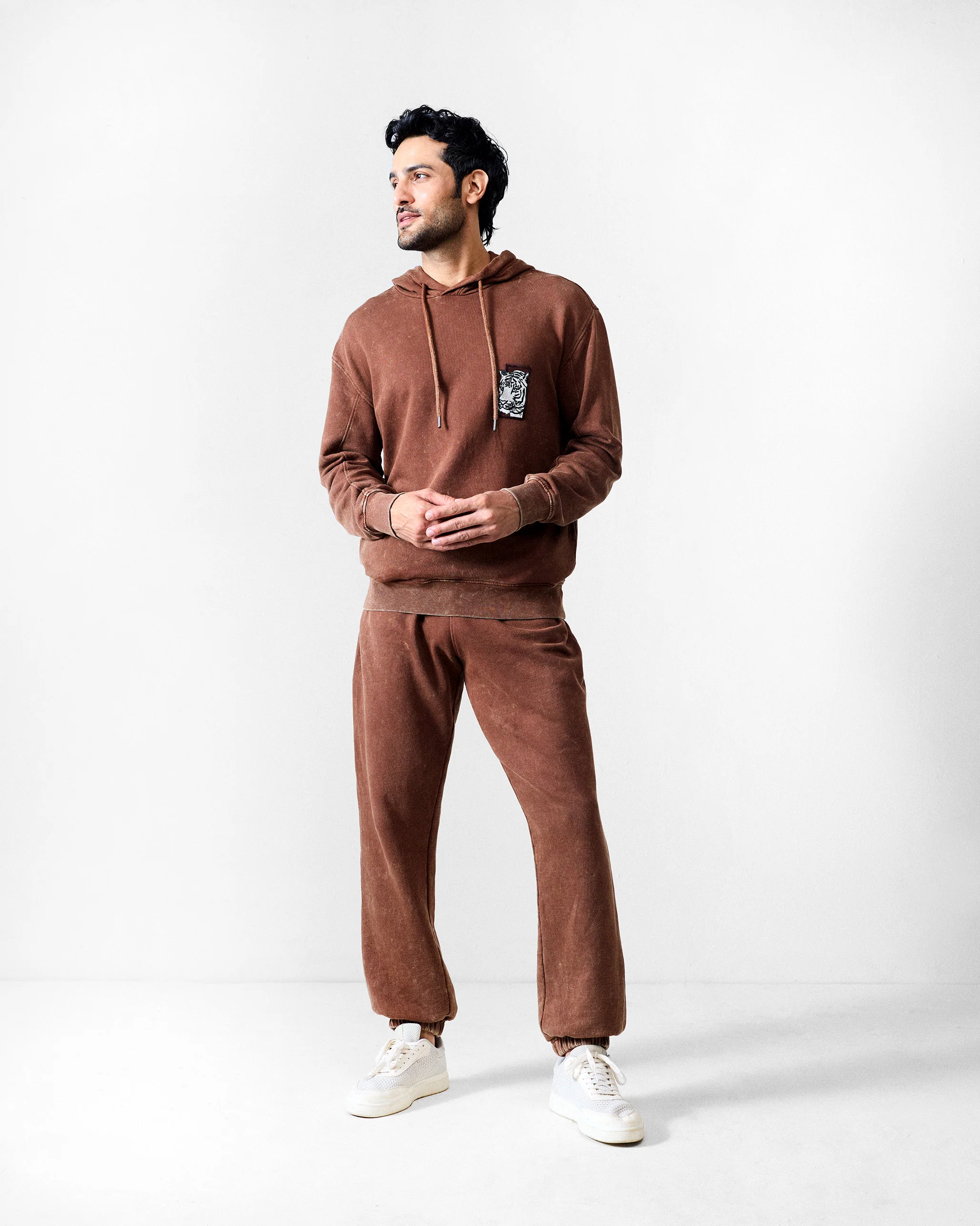 Aro Sweatshirt - Brown - Image 6