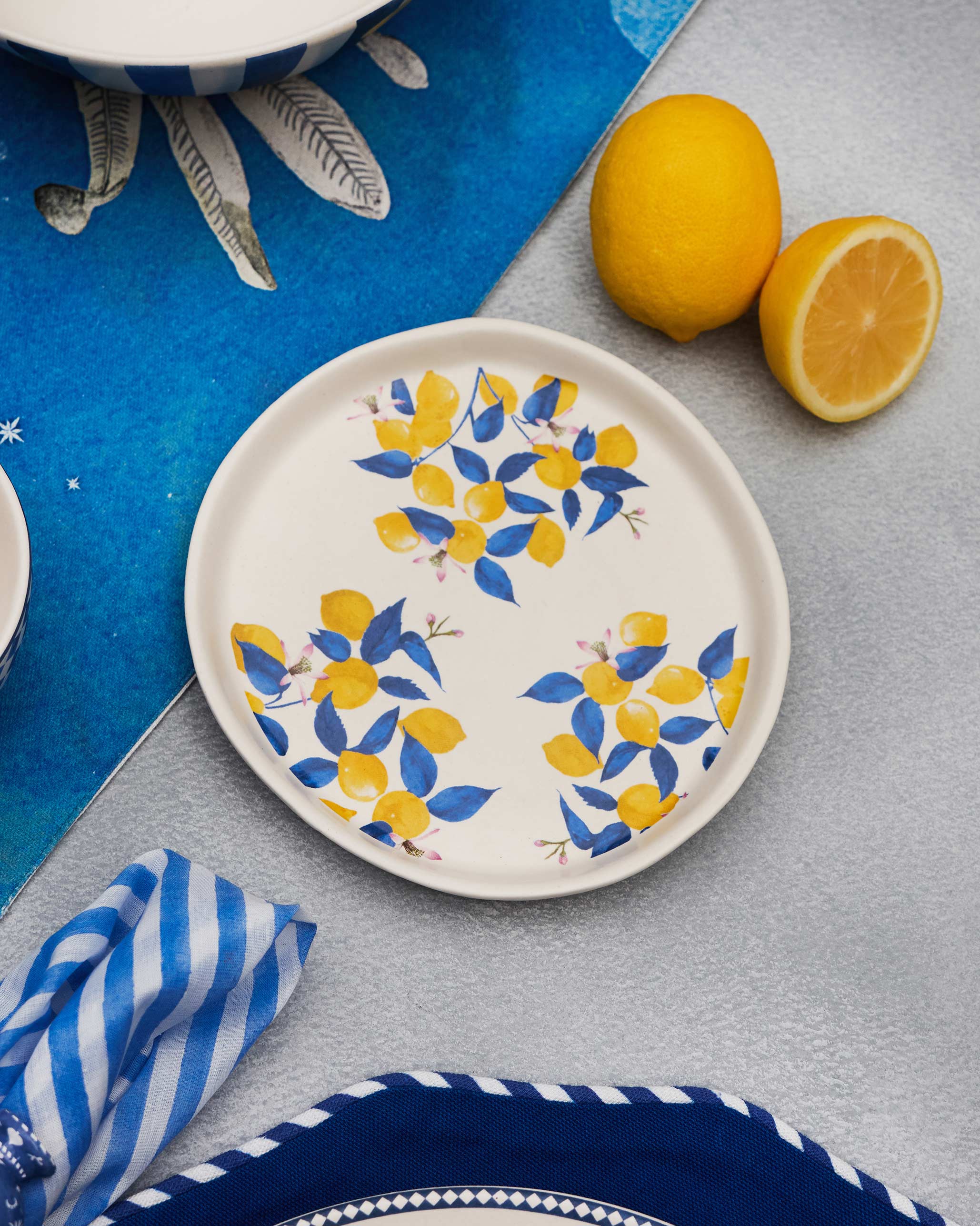 Asfar Dessert Plate - Image 5