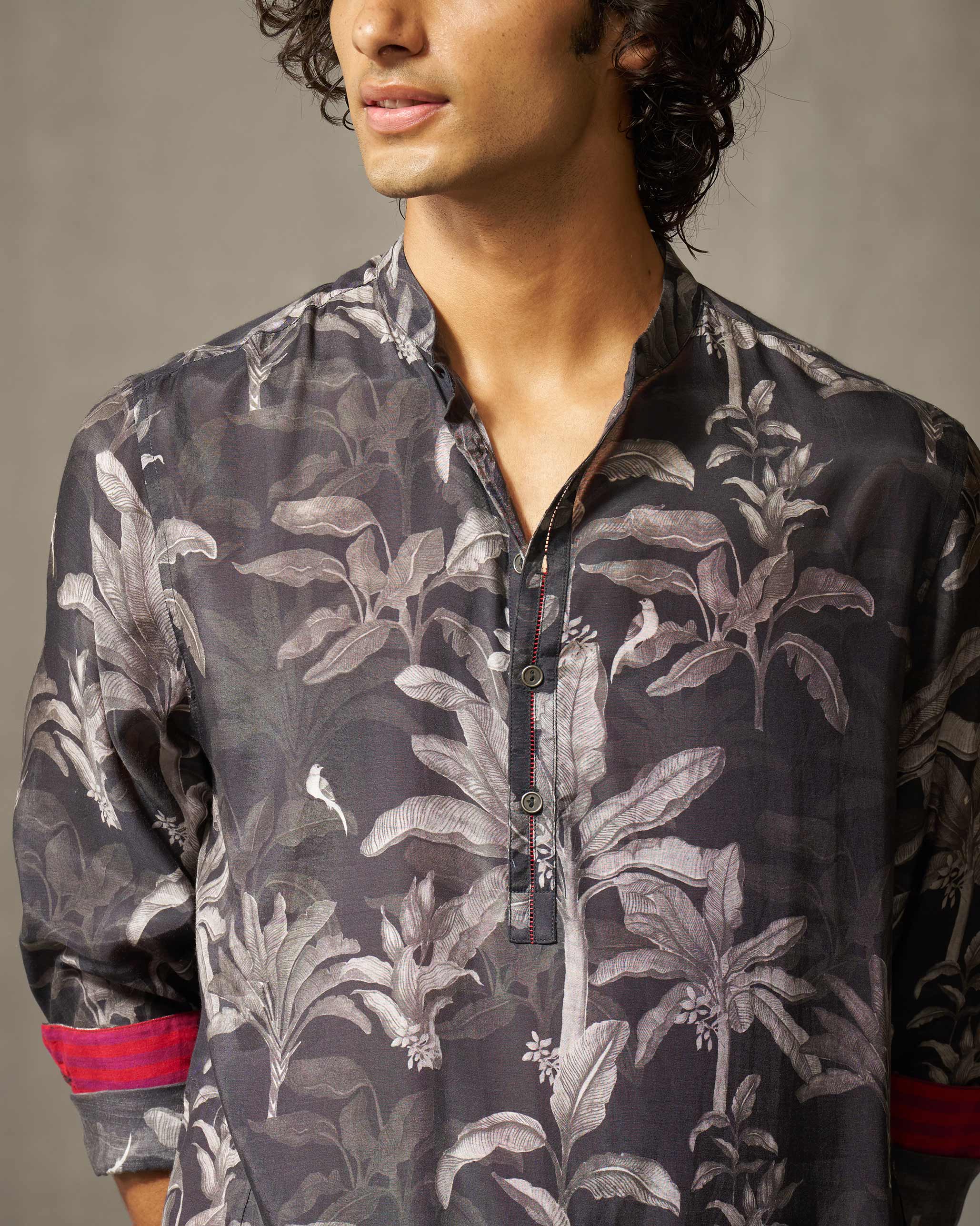 Astral Kurta - Black & Grey Print - Image 5