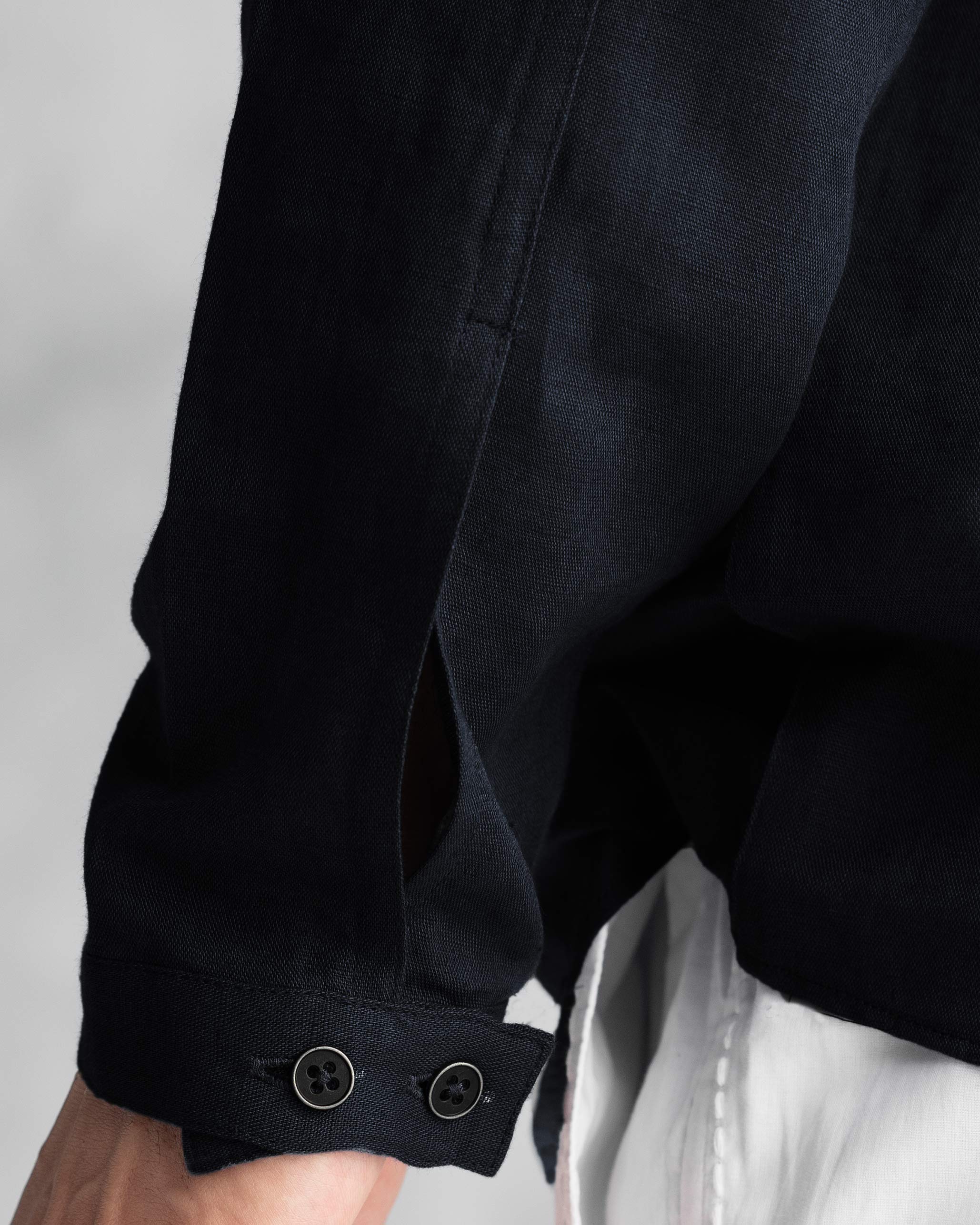 August Shirt - Black - Image 4