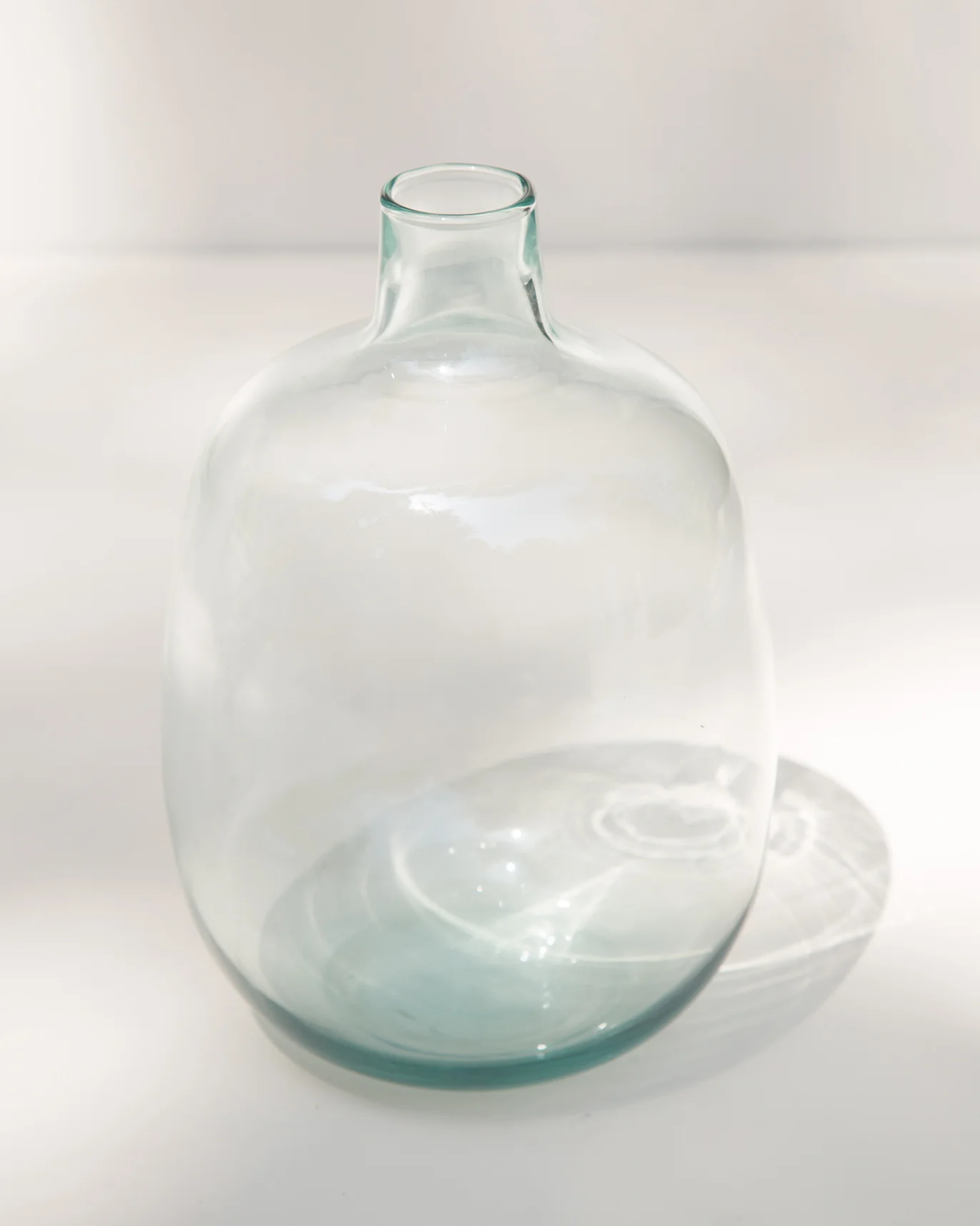 Aura Glass Vase - Image 2