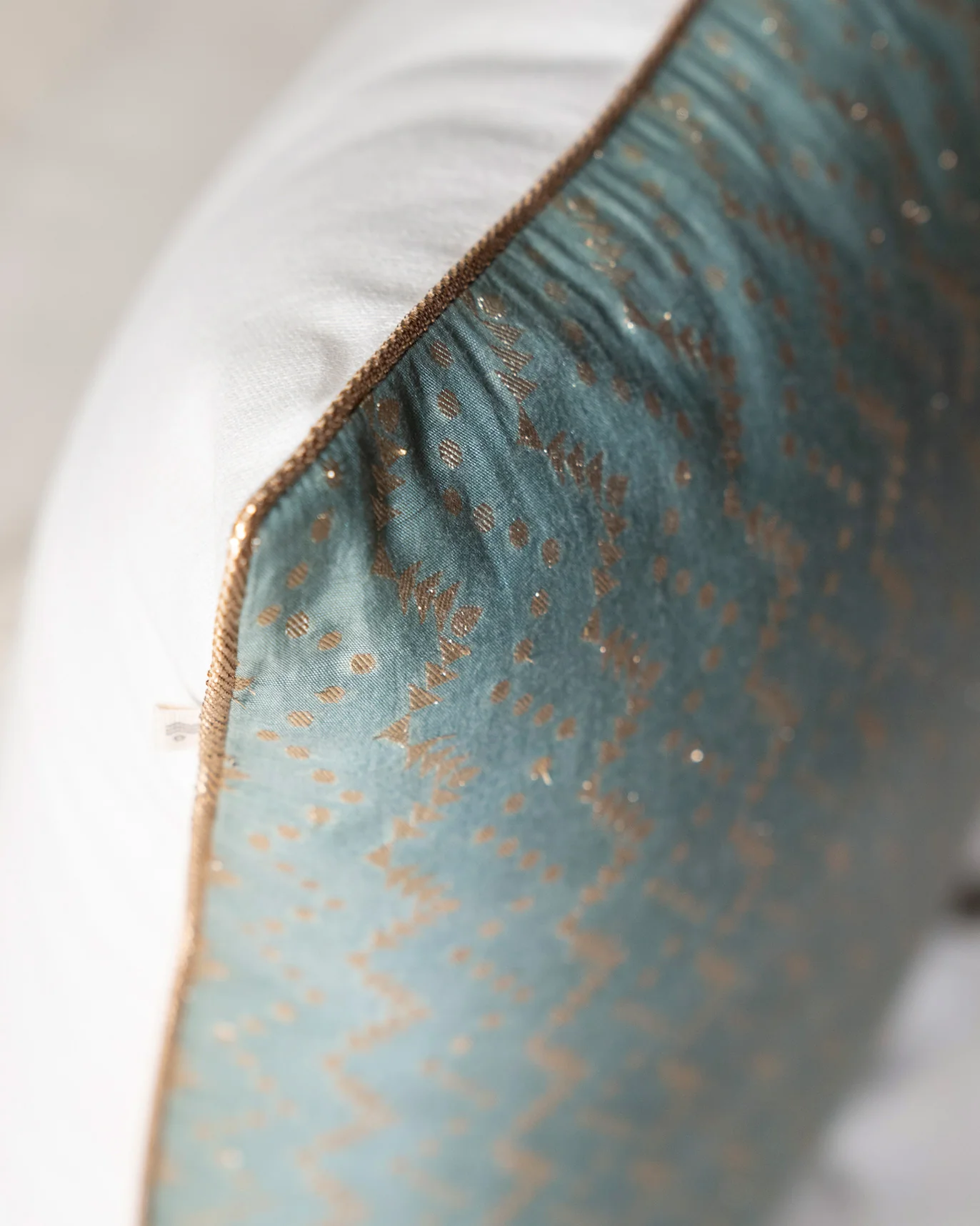 Aurous Deco Cushion Cover - Image 4