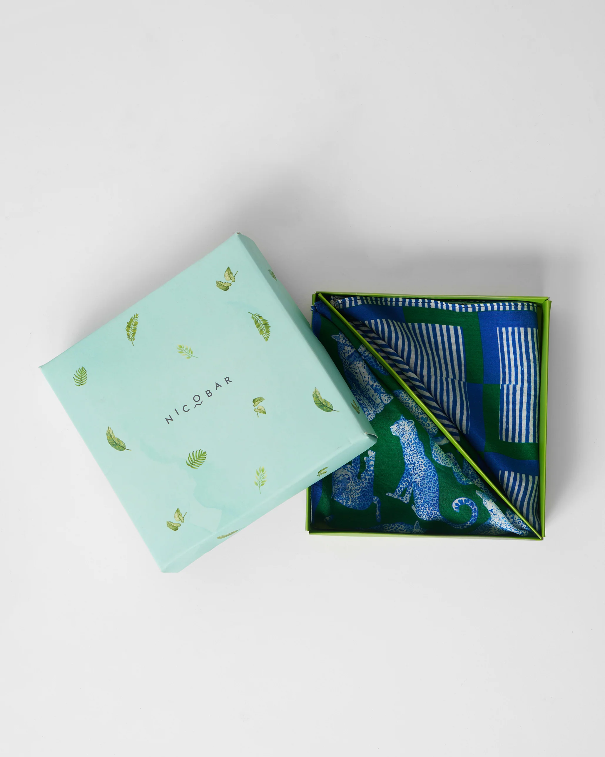 Baagh Pocket Square - Blue & Green - Image 4