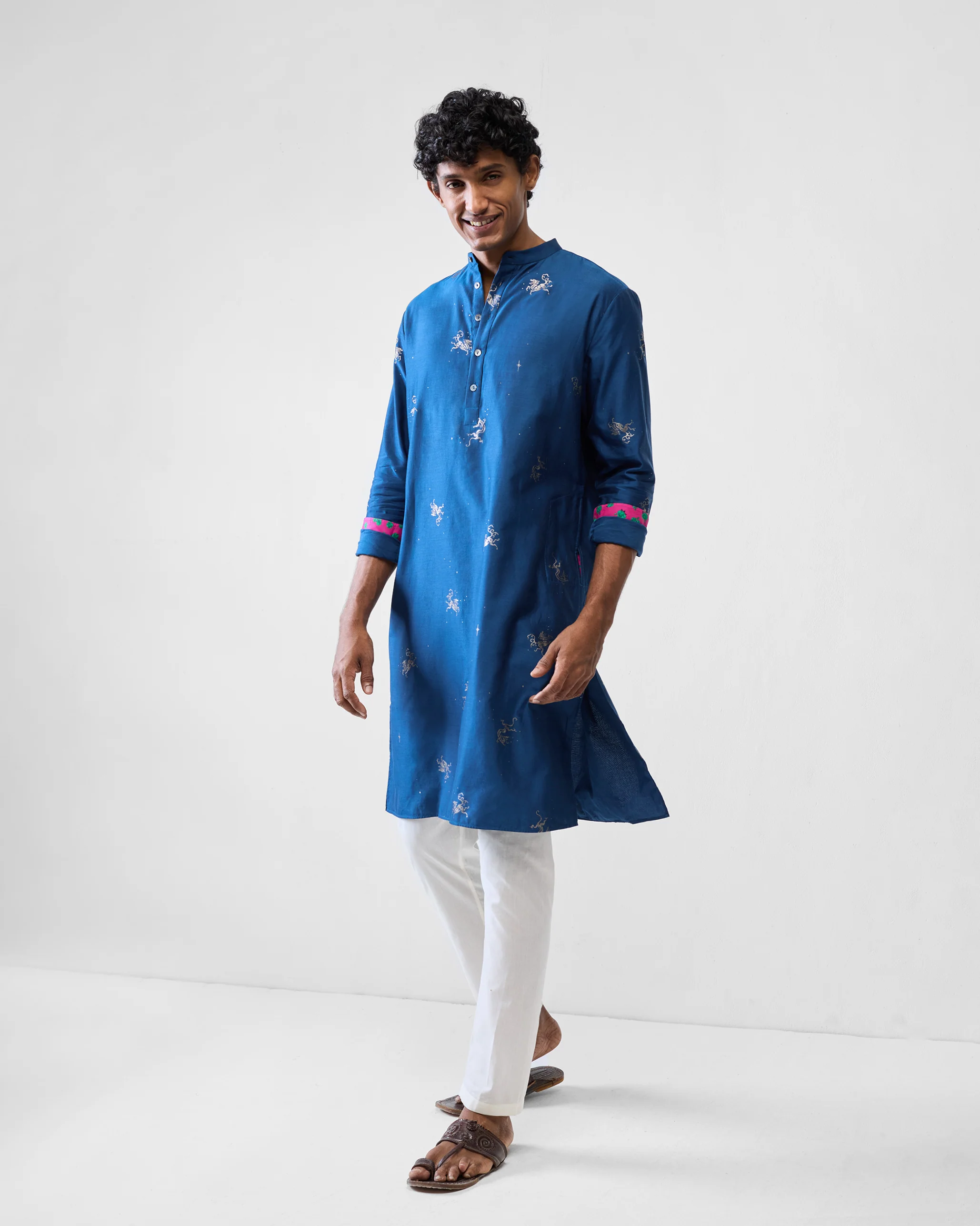 Bageecha Kurta - Navy Printed - Image 4