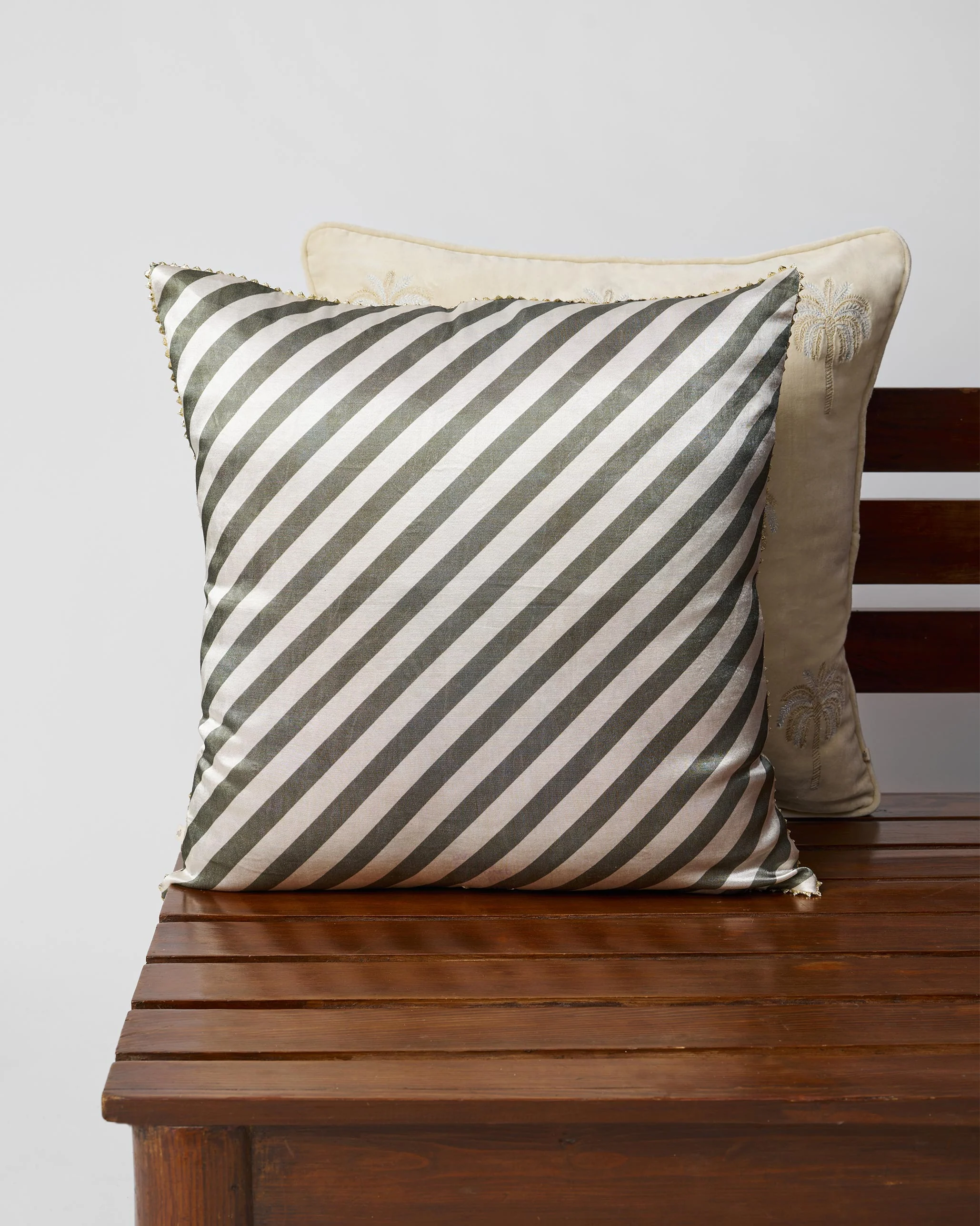 Bagh Cushion Cover - Image 2