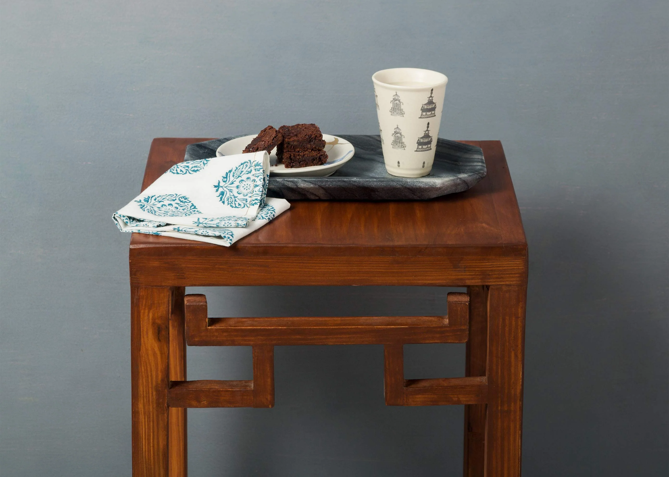 Bagua Tray - Black - Image 5