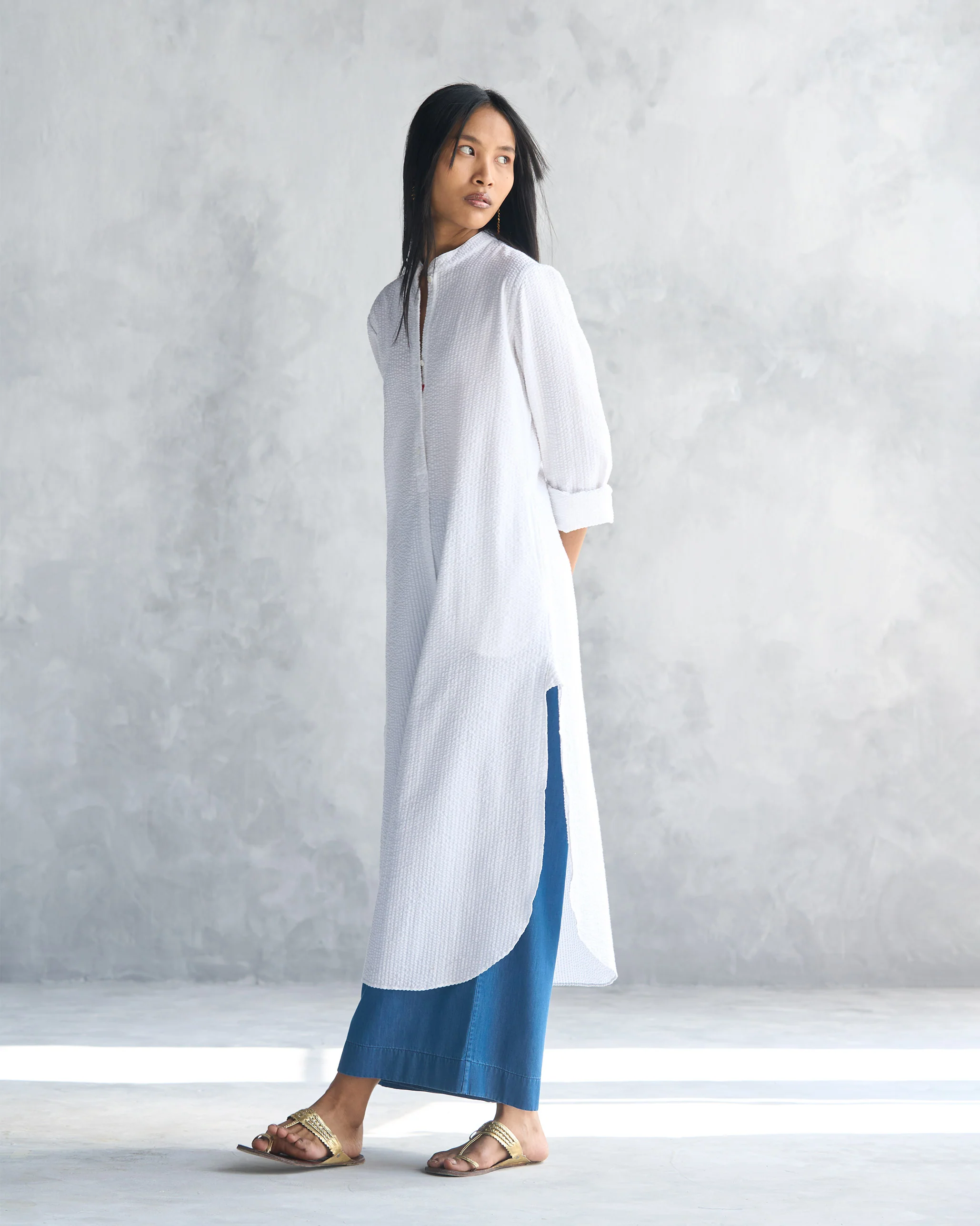 Basic Long Length Kurta - White Seersucker - Image 4
