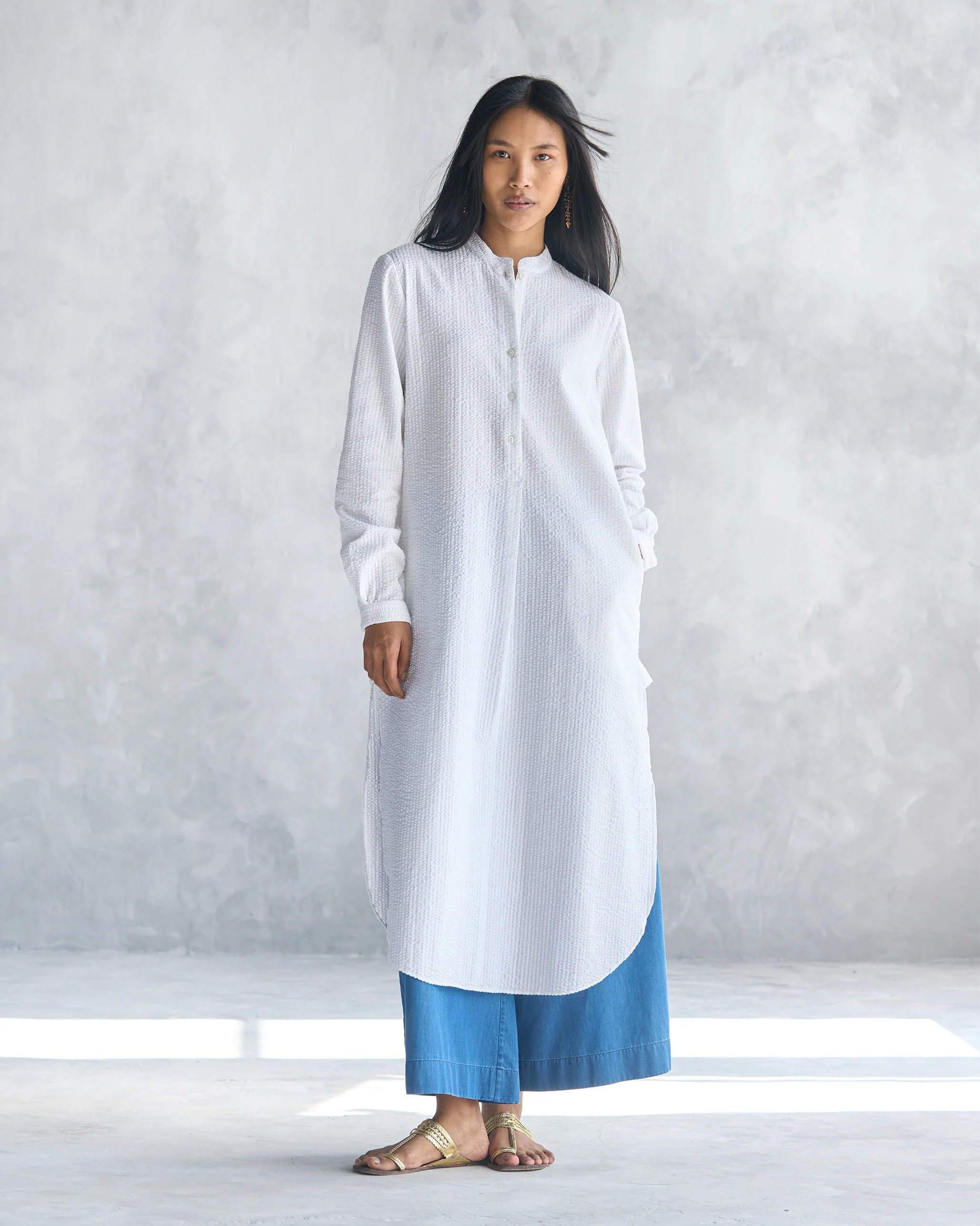 Basic Long Length Kurta - White Seersucker - Image 6