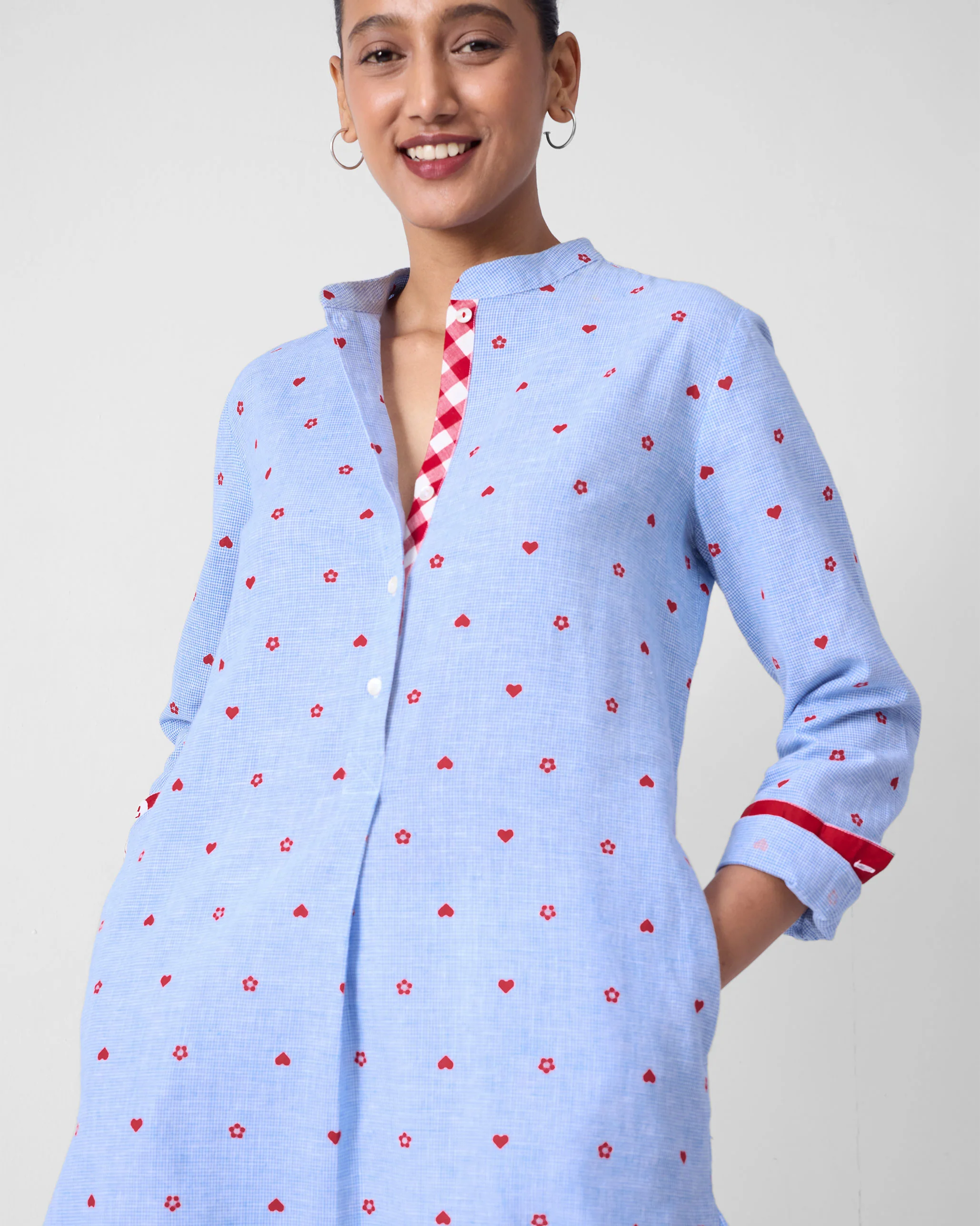 Basic Long Length Kurta - Blue & Red Print - Image 2
