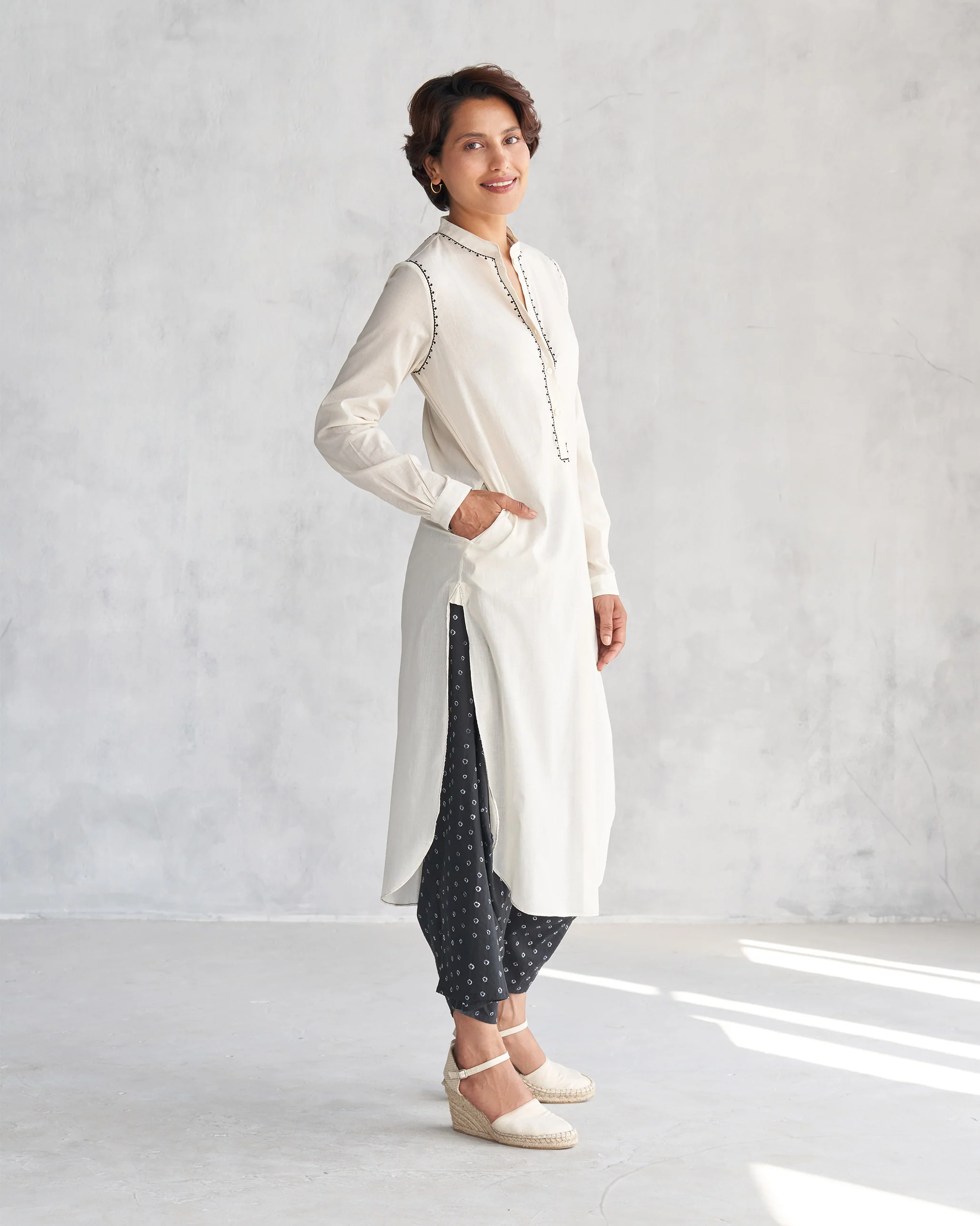 Basic Long Length Kurta - Ivory - Image 4