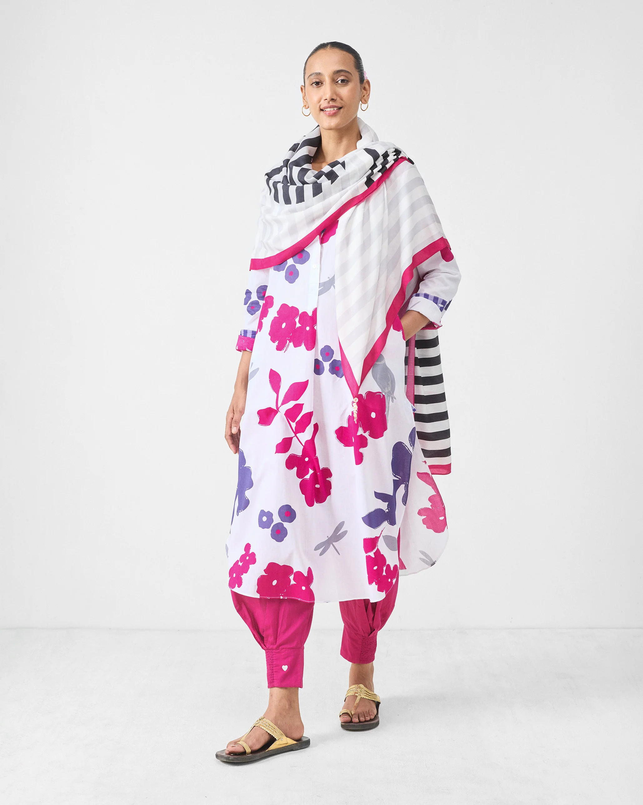 Basic Long Length Kurta - White & Purple Printed - Image 8