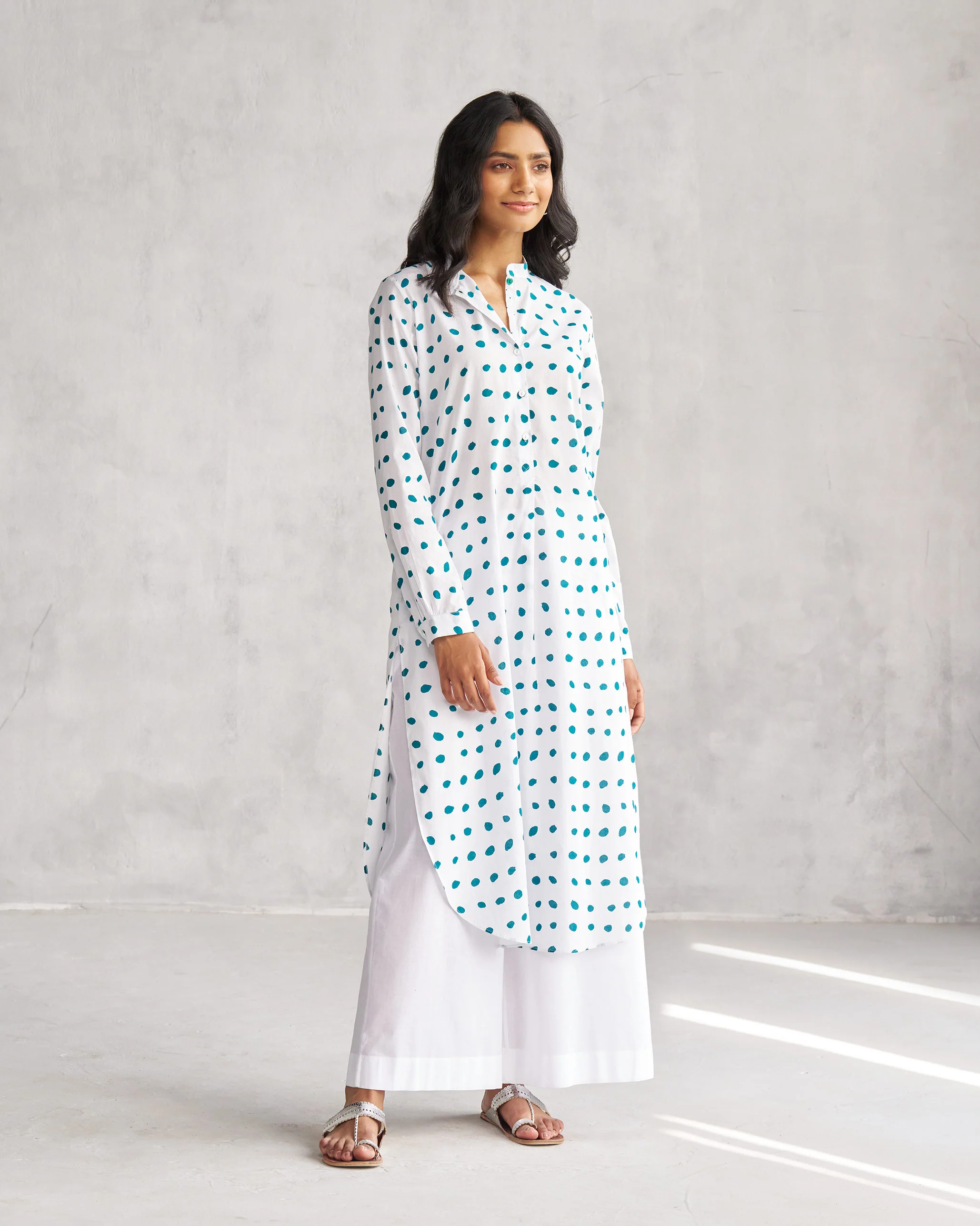 Basic Long Length Kurta - White & Teal Tssxnb - Image 5