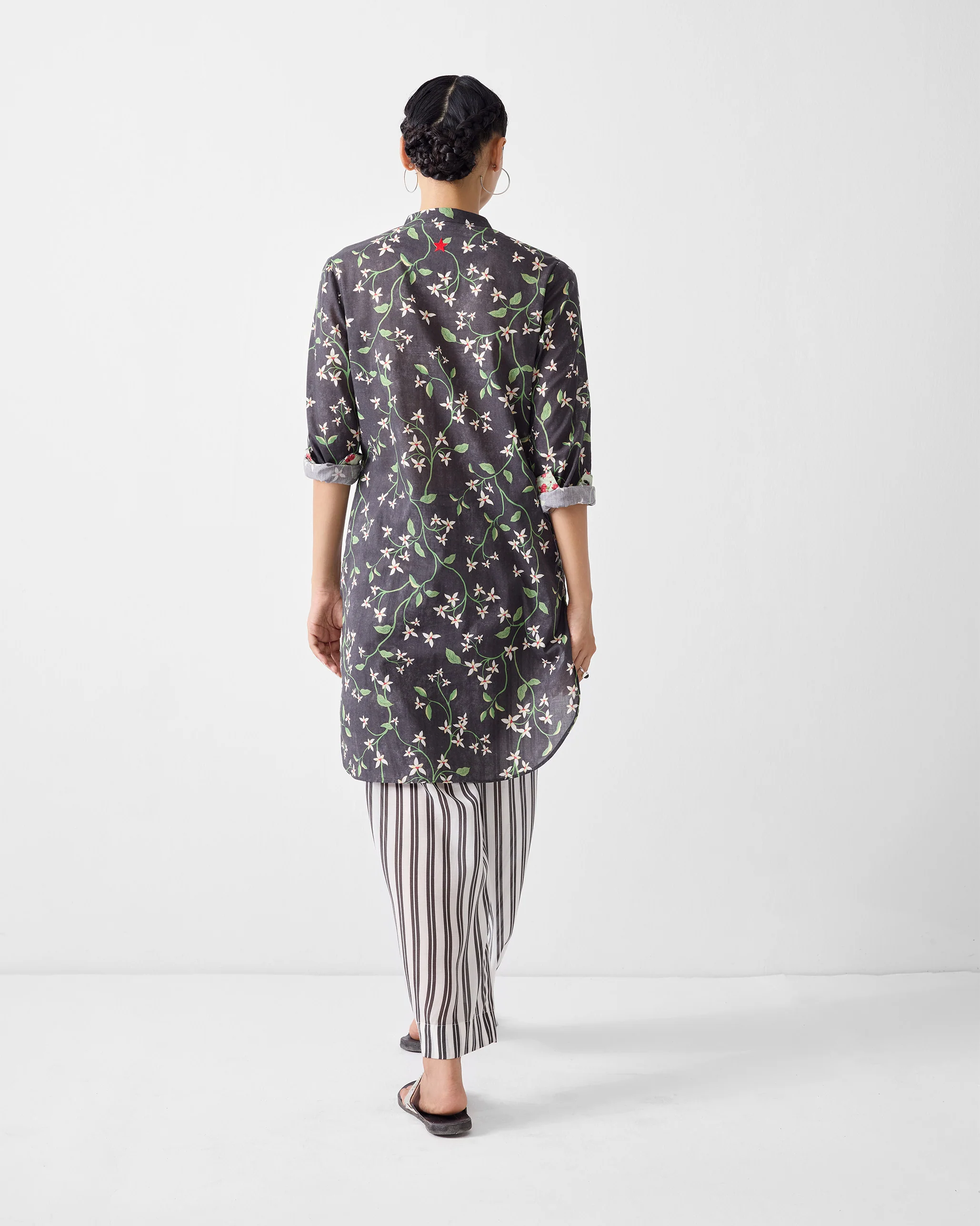 Basic Mid Length Kurta - Charcoal Print - Image 3