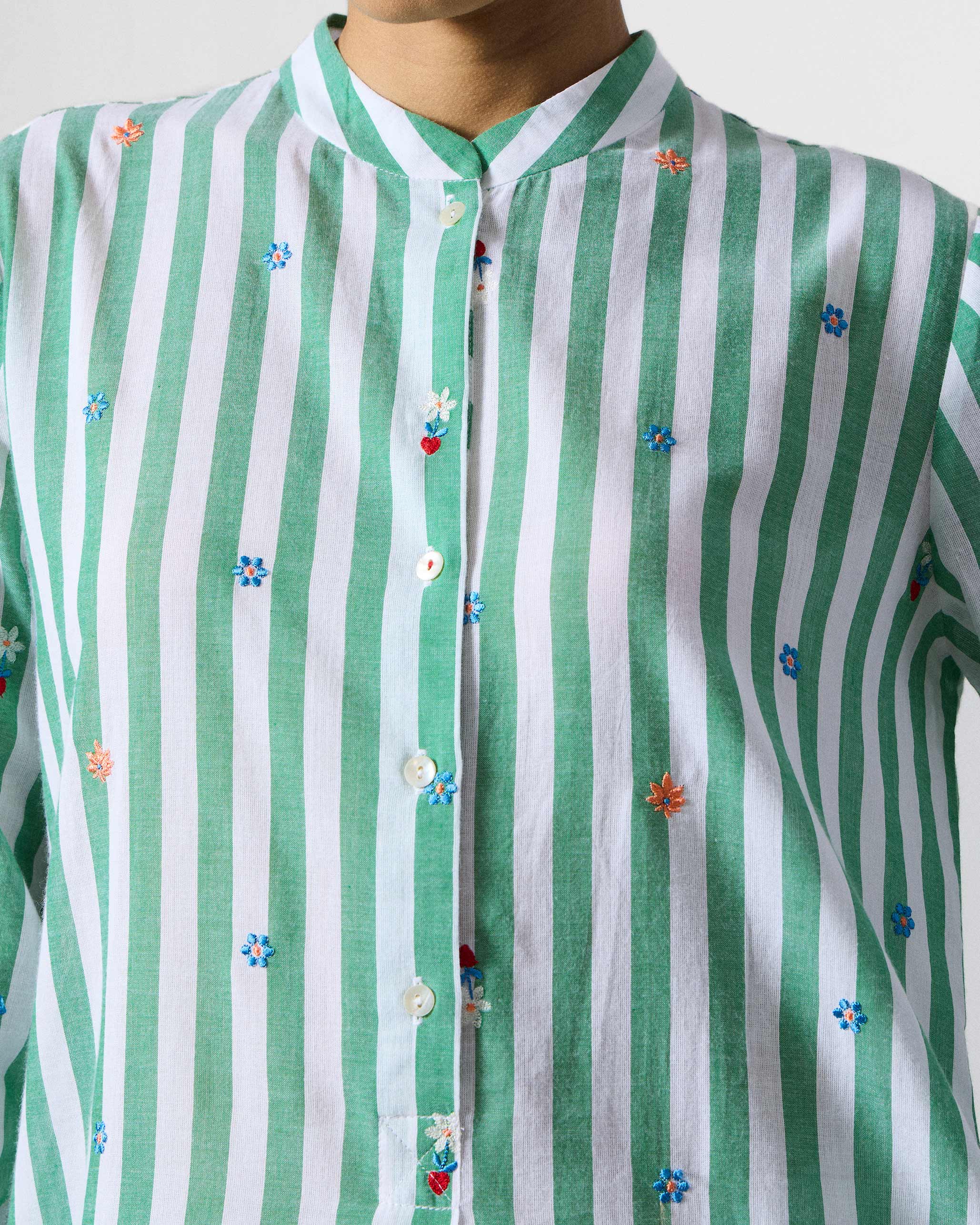 Basic Mid length Kurta - Green & White Embroidered - Image 5